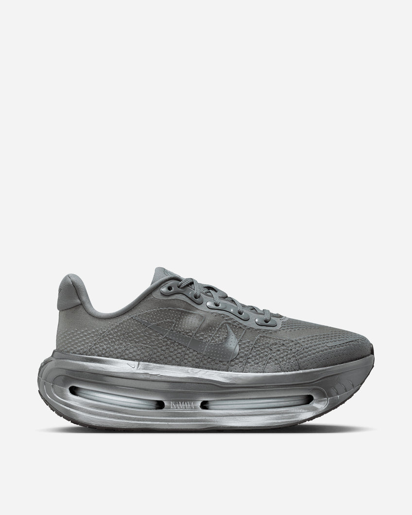 Nike Wmns Nike Vomero Premium X Isamaya Ffrench Smoke Grey/Smoke Grey Sneakers Low IR1988-084