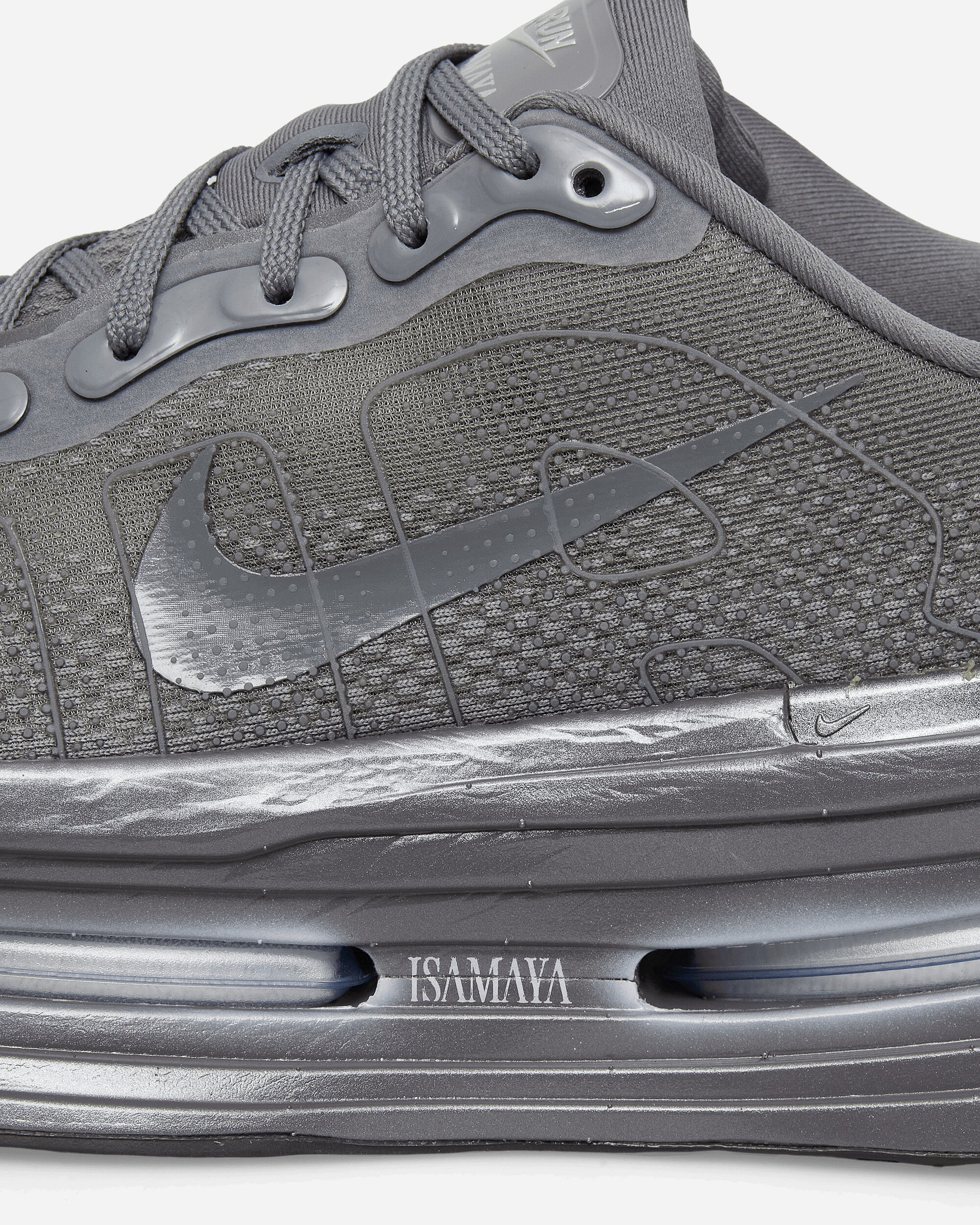 Nike Wmns Nike Vomero Premium X Isamaya Ffrench Smoke Grey/Smoke Grey Sneakers Low IR1988-084