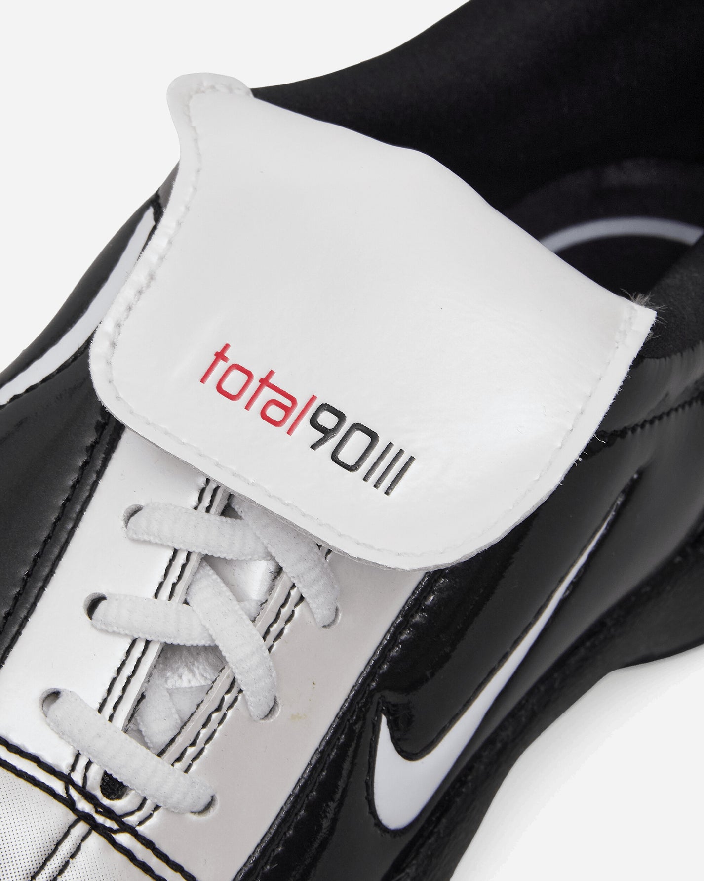 Nike Wmns Wmns Nike T90 Se Black/White/Univ Red Sneakers Low IO2389-001