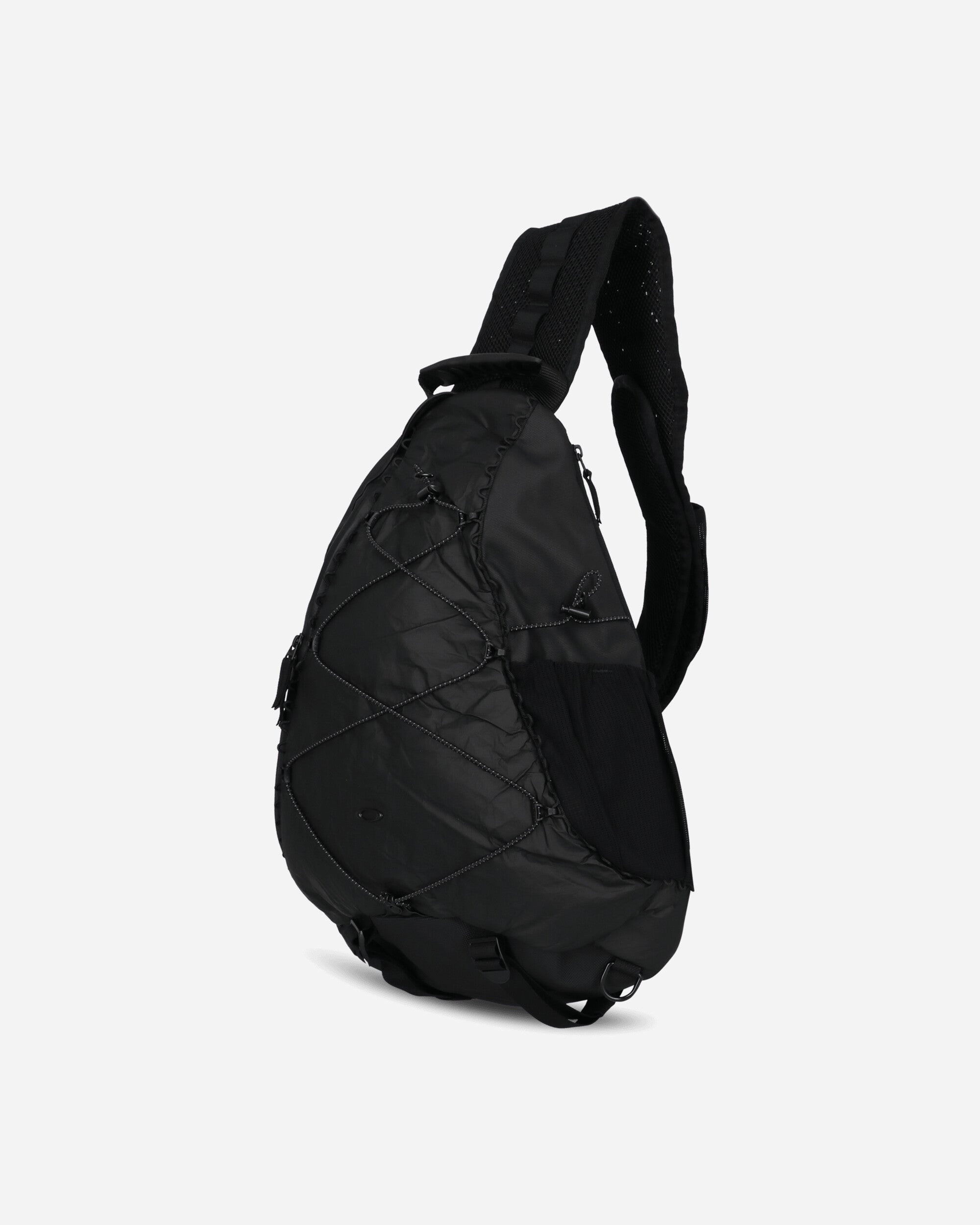 Oakley Latitude Sling Pack Blackout Bags and Backpacks Backpacks FOS901806 02E