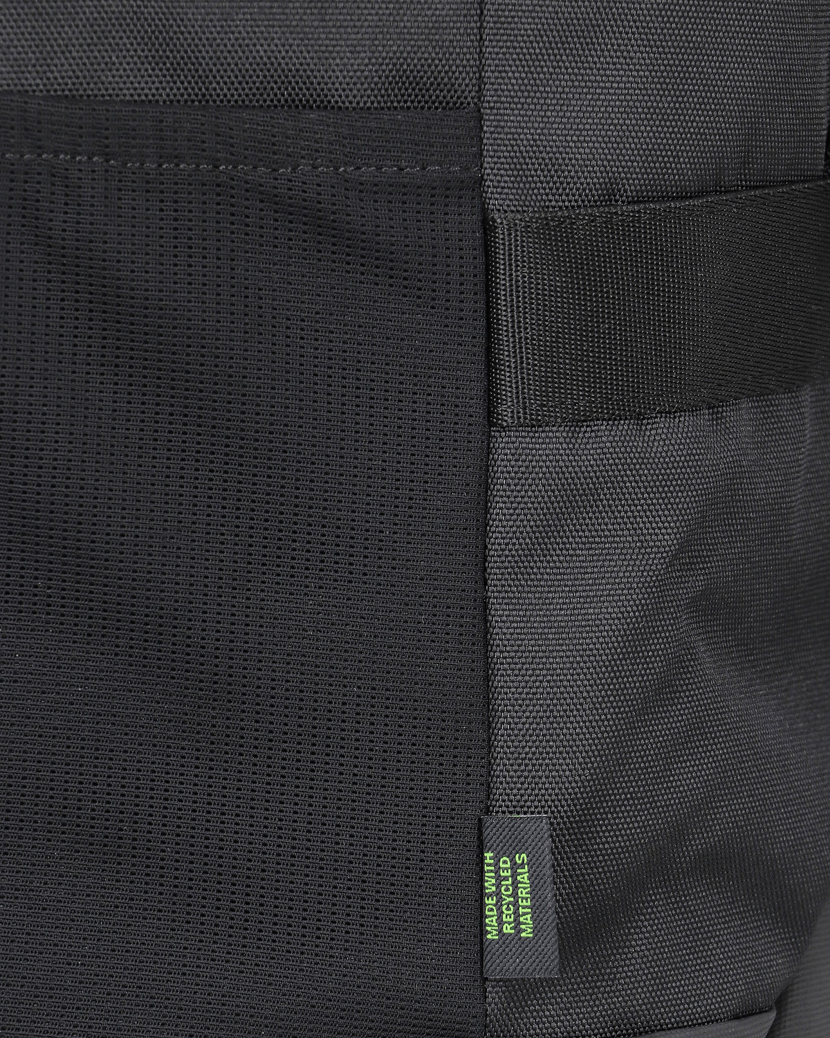 Oakley Latitude Expedition Bag Blackout Bags and Backpacks Shoulder Bags FOS901941 02E