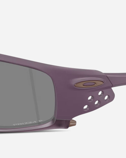 Oakley Plantaris X Silver Eyewear Sunglasses OO9529-0961  GREY