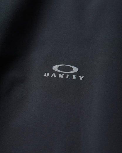 Oakley Latitude Veil Slingpack Jacket Pitch Black Coats and Jackets Jackets FOA407866 021