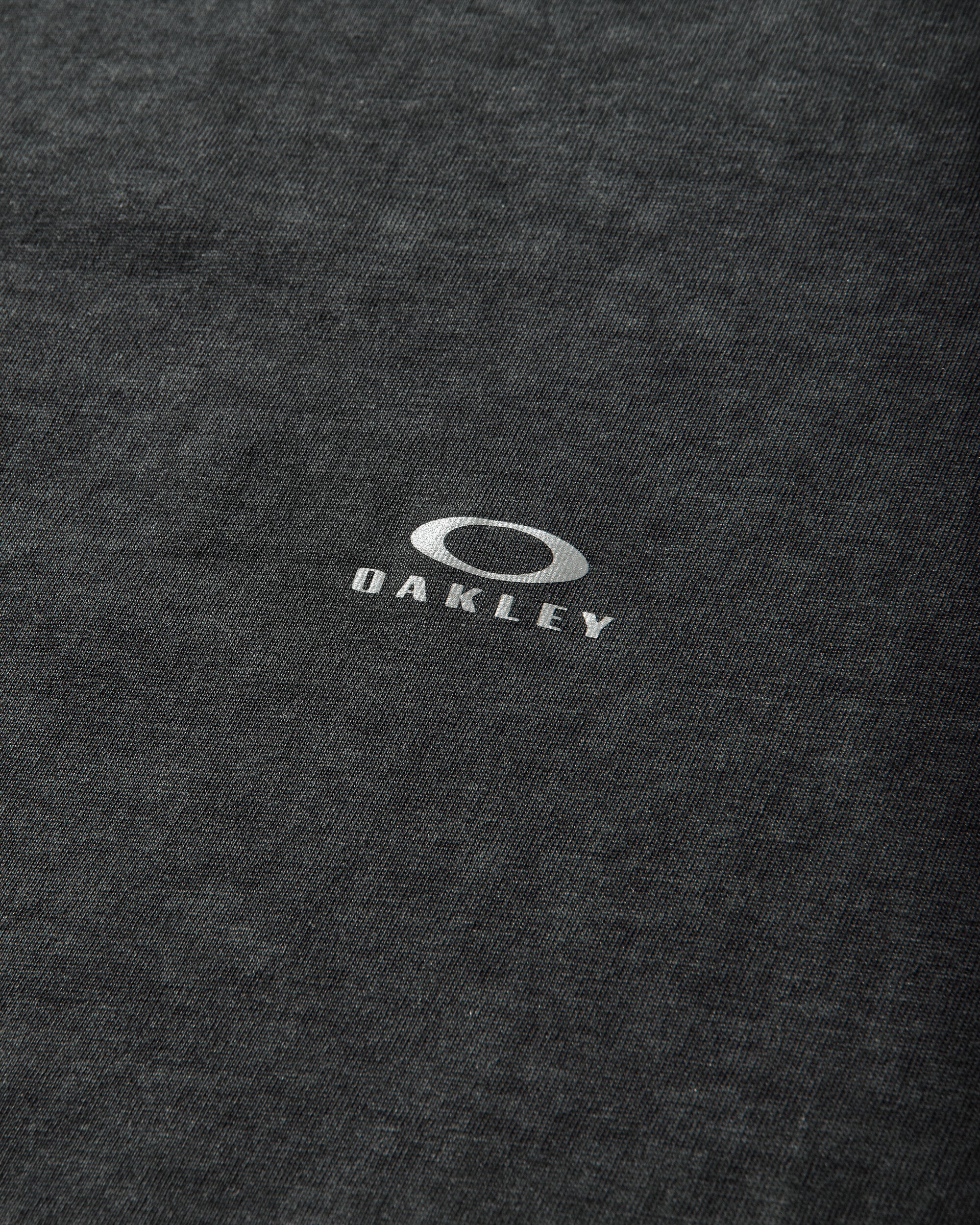 Oakley Latitude Veil Tee Pitch Black T-Shirts Shortsleeve FOA408545 021