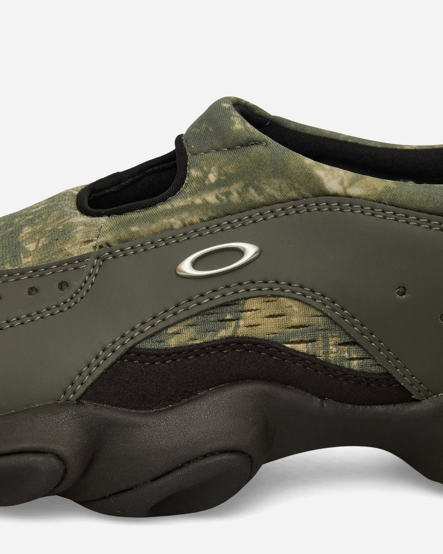 Oakley Factory Team Oakley Factory Team X South2 West8 Flesh Sandal Camo Sneakers Low BDP25S02004457 NP04