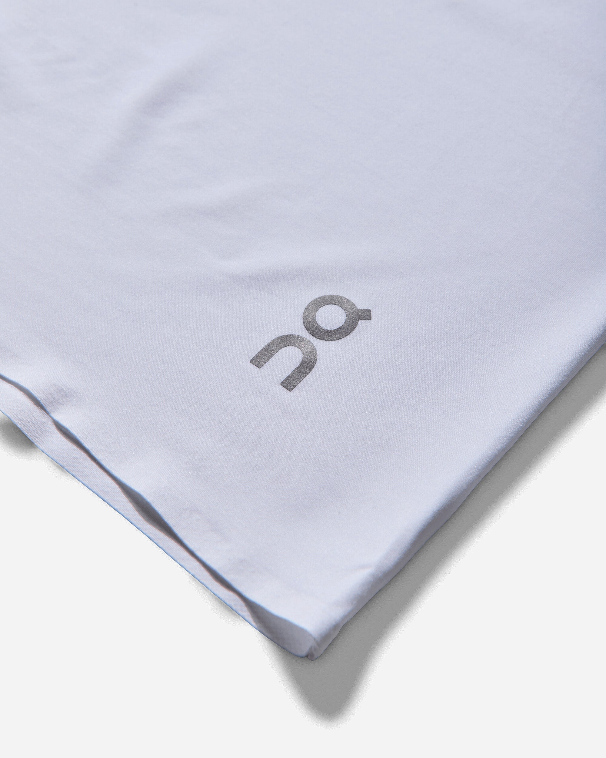 On Pace Long T White/Horizon T-Shirts Longsleeve 1MF10043195 101