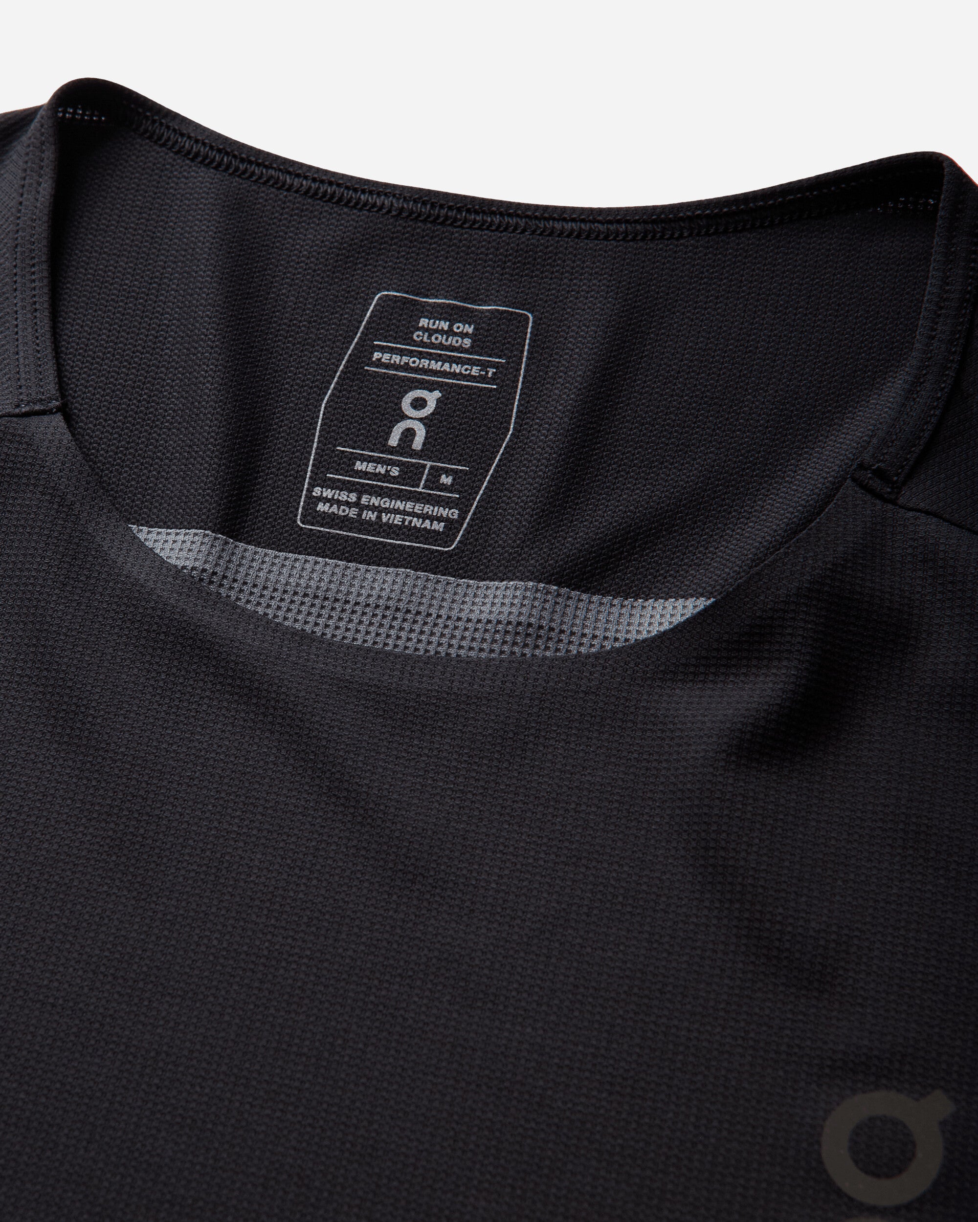 On Performance T Black/Eclipse T-Shirts Shortsleeve 1ME10230106 002
