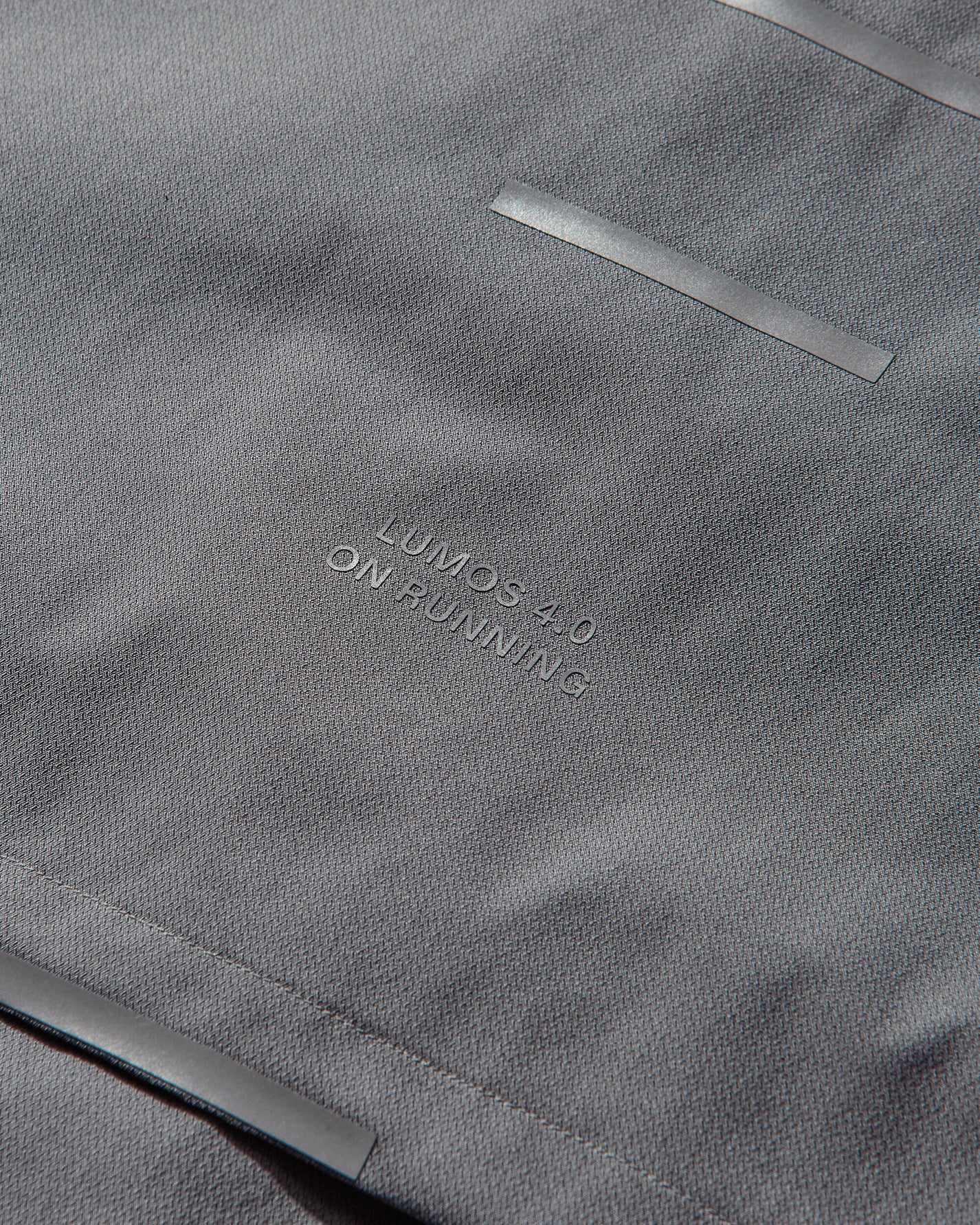 On Weather Jacket Lumos Eclipse Coats and Jackets Windbreakers 1MF30242608 030