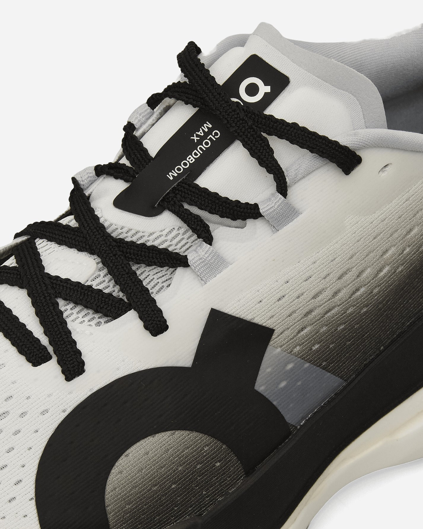 On Cloudboom Max White/Black Sneakers Low 3MF30310462 101