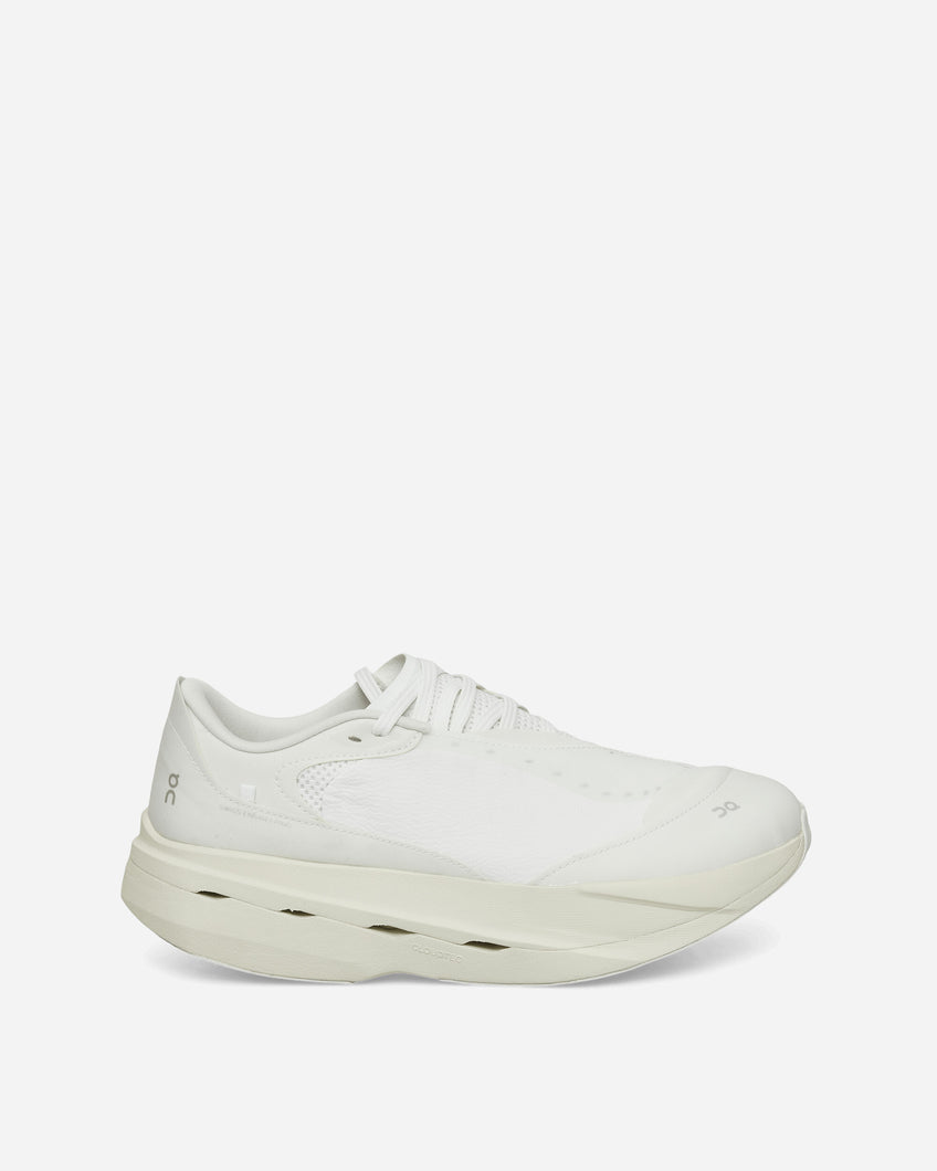 On Cloudboom Volt Paf White/Gale Sneakers Low 3WG10715342 101