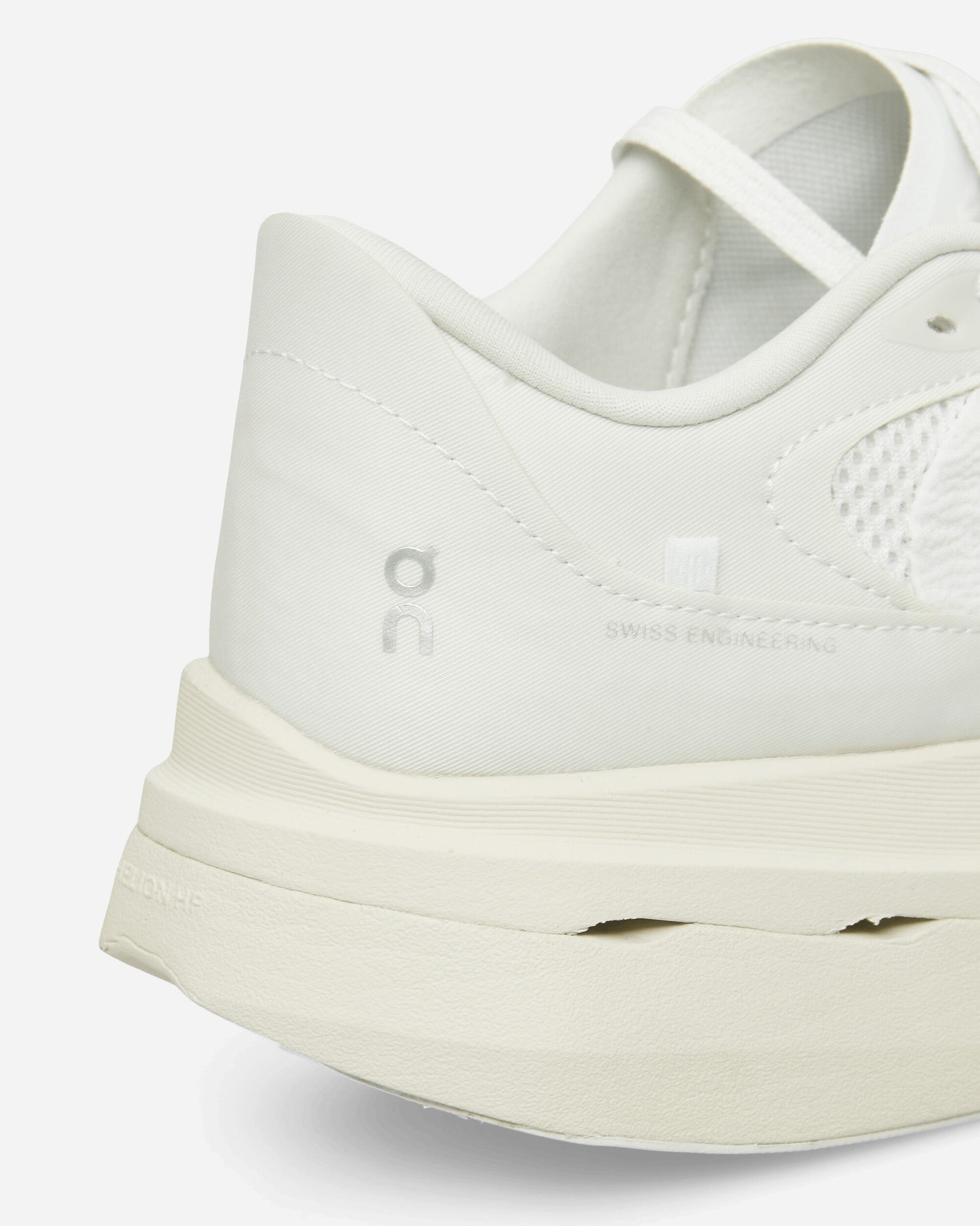 On Cloudboom Volt Paf White/Gale Sneakers Low 3WG10715342 101