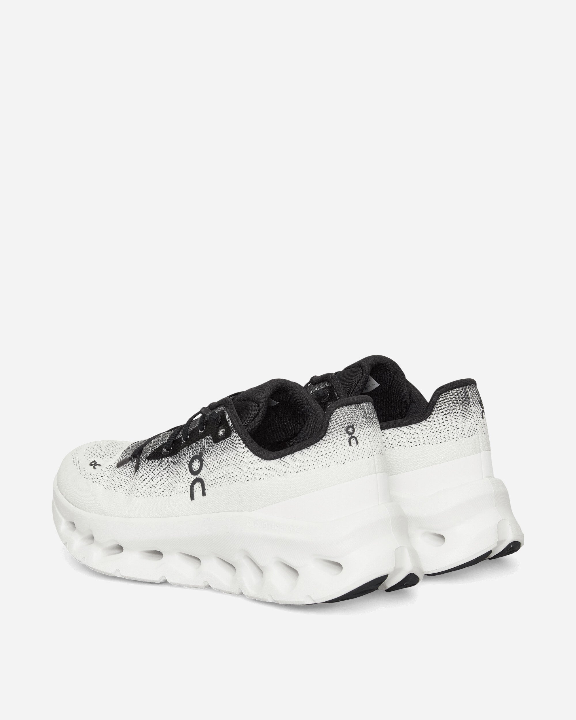 On Cloudtilt Black/Ivory Sneakers Low 3ME10101430 002