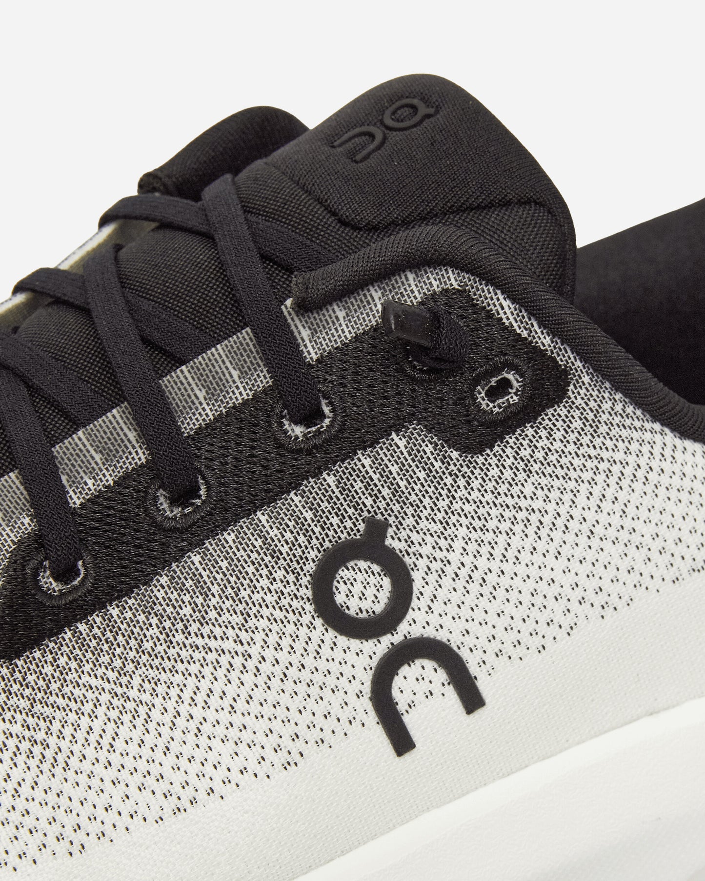 On Cloudtilt Black/Ivory Sneakers Low 3ME10101430 002