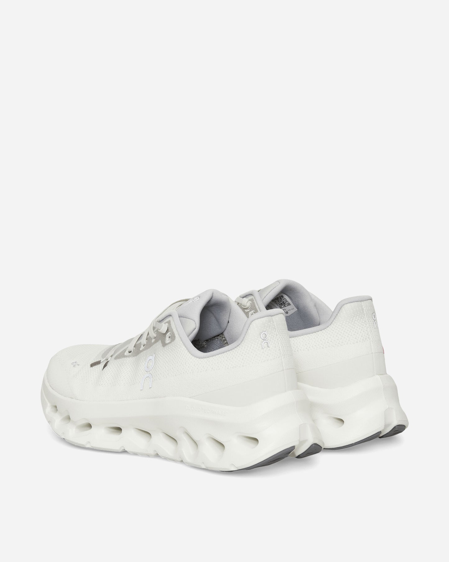 On Cloudtilt Glacier/Ice Sneakers Low 3ME10103740 050