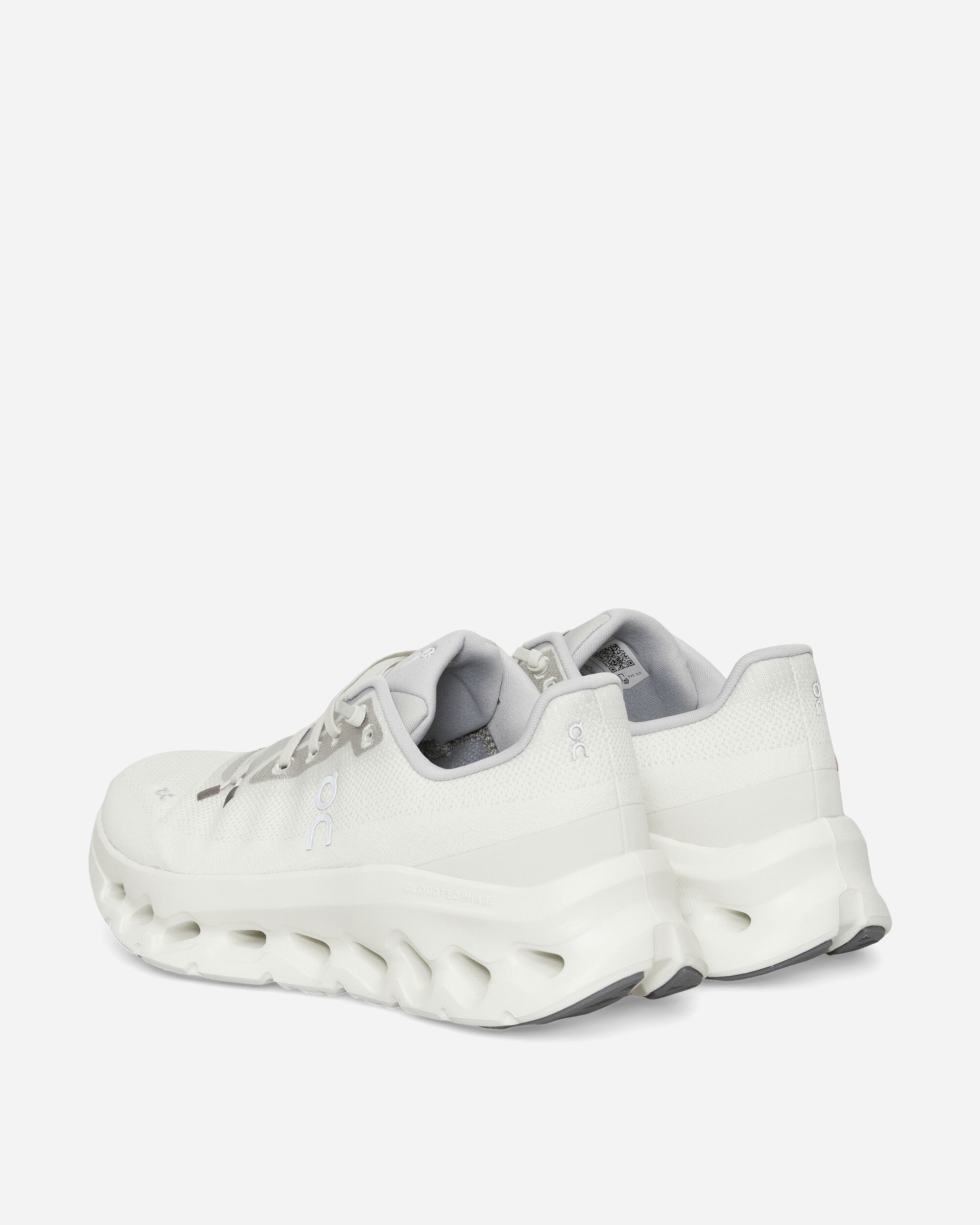 On Cloudtilt Glacier/Ice Sneakers Low 3ME10103740 050