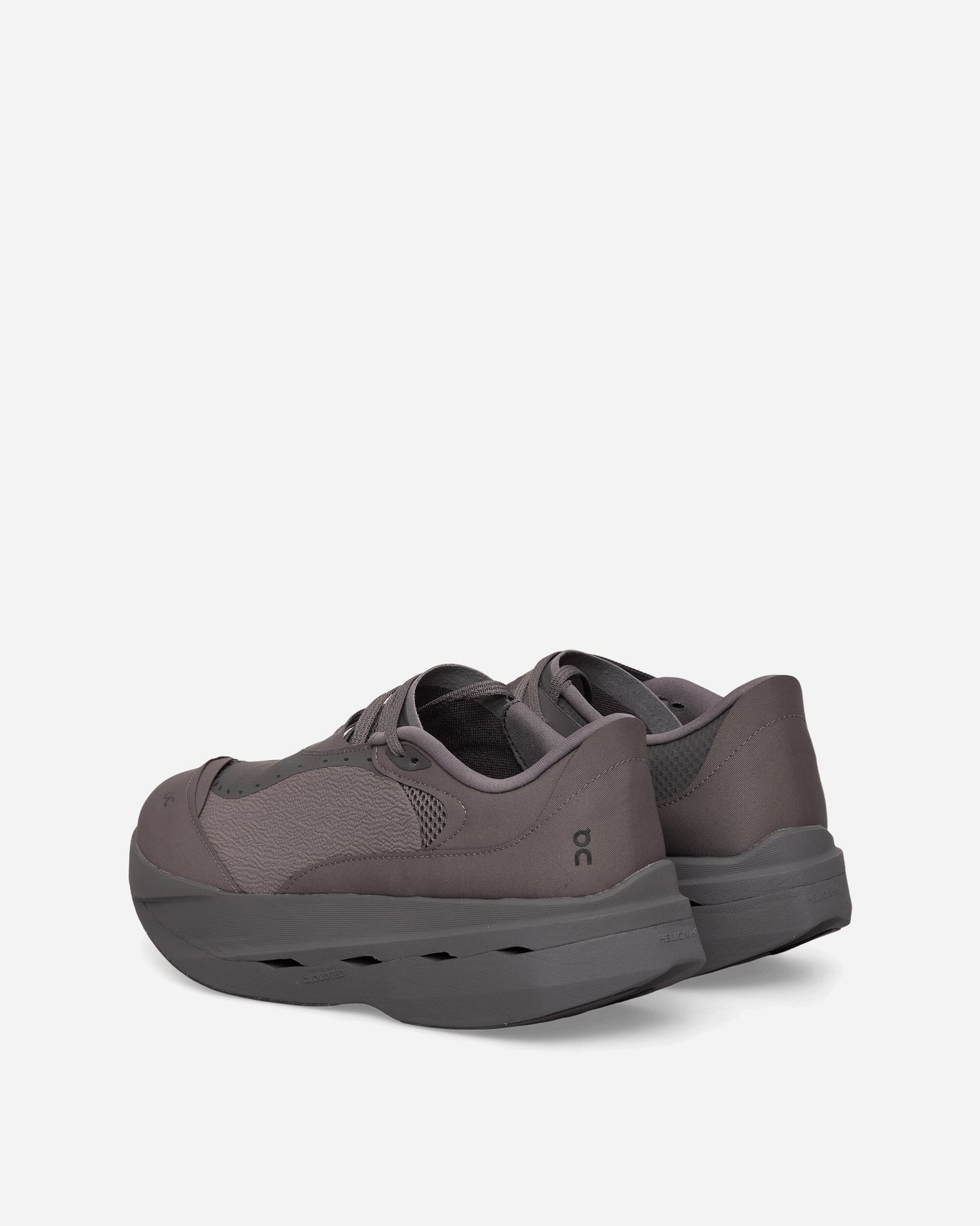 On Wmns Cloudboom Volt Paf Ember/Pebble Sneakers Low 3WG10715343 050