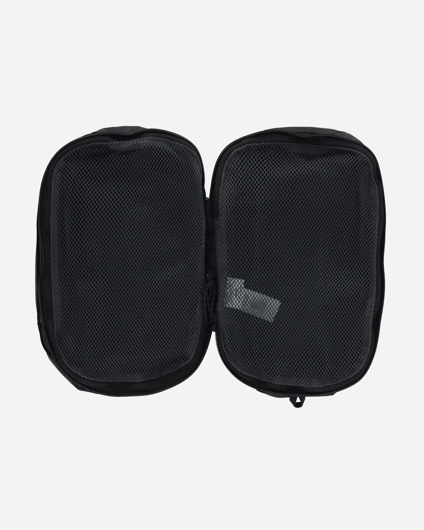 Patagonia Black Hole Cube 6L Black/Black Bags and Backpacks Travel Bags 49367 BOB