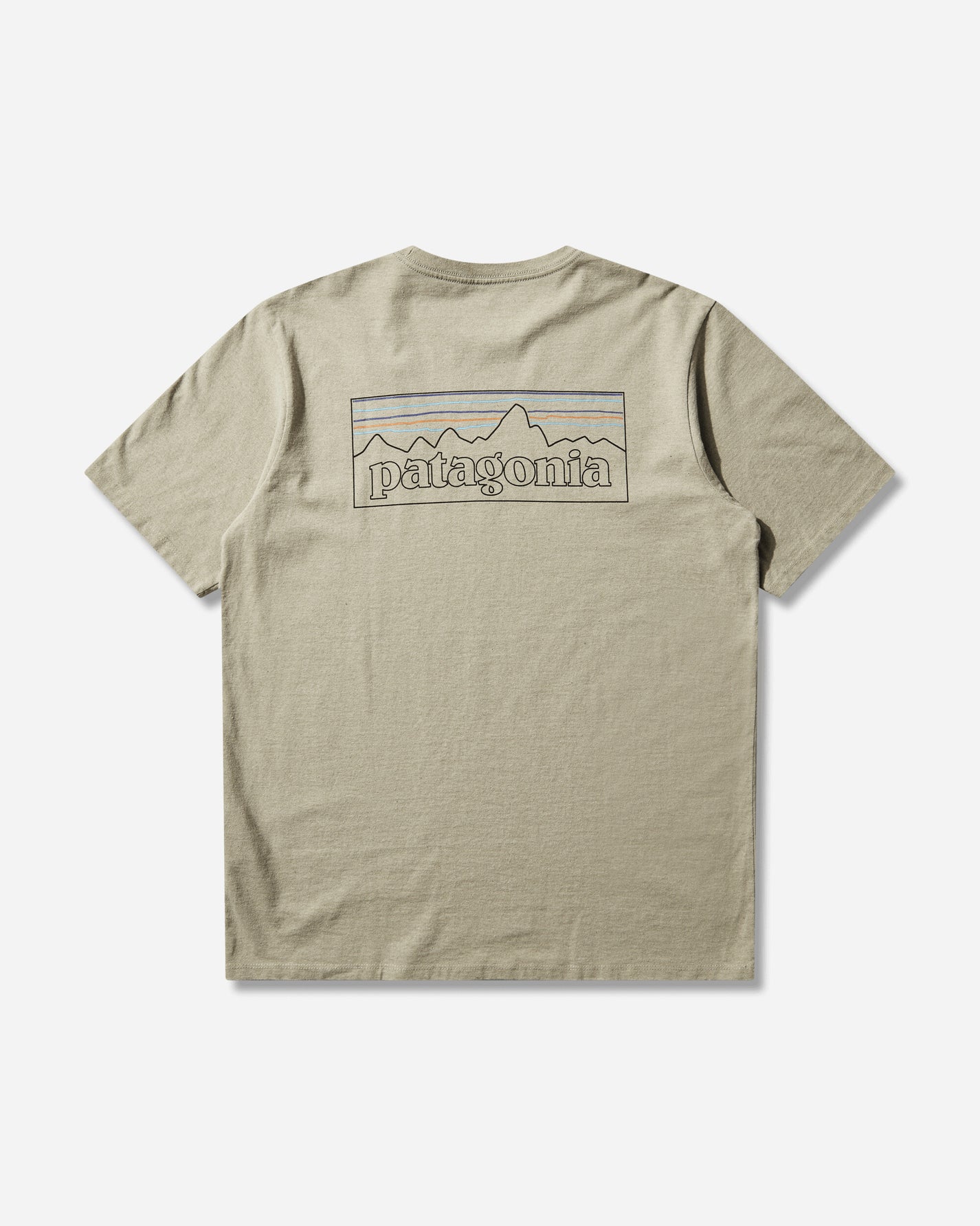 Patagonia M'S P-6 Logo Responsibili-Tee P-6 Outline: Gumtree Green T-Shirts Shortsleeve 38504 POGM