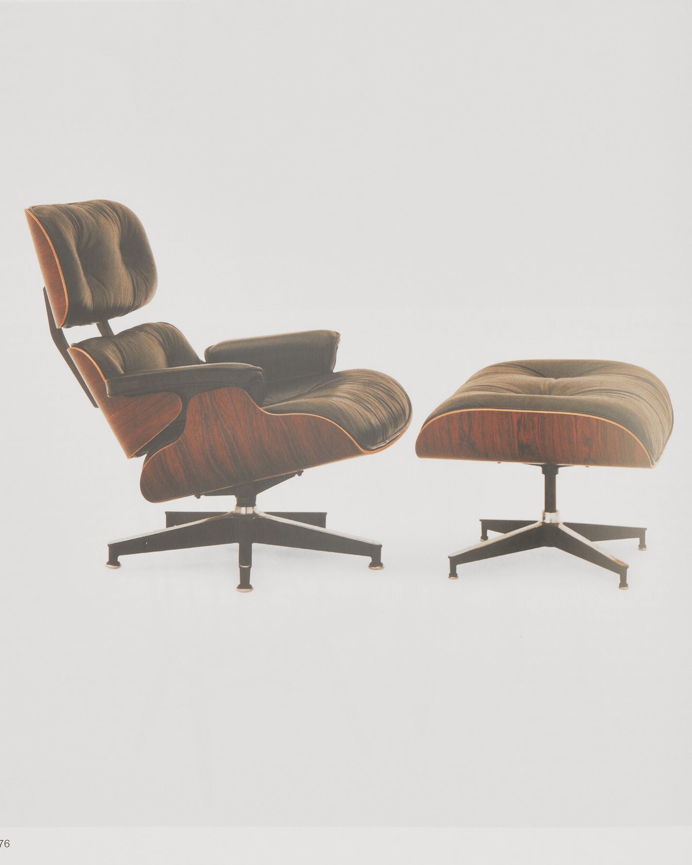 Phaidon Books 1000 Design Classics Multicolor Homeware Books and Magazines 9781838665470 MULTI