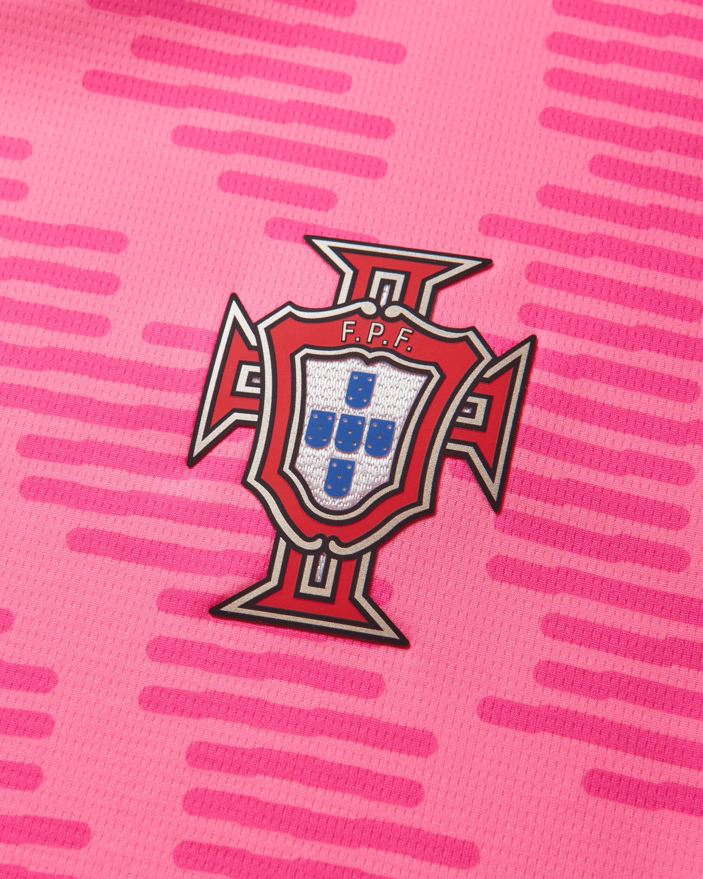 Puma Puma X Fpf X Salehe Bembury Replica Match Jersey Sb Gk Sun Struck/Fluro Pink Pes Knitwears Sweaters 787101-81