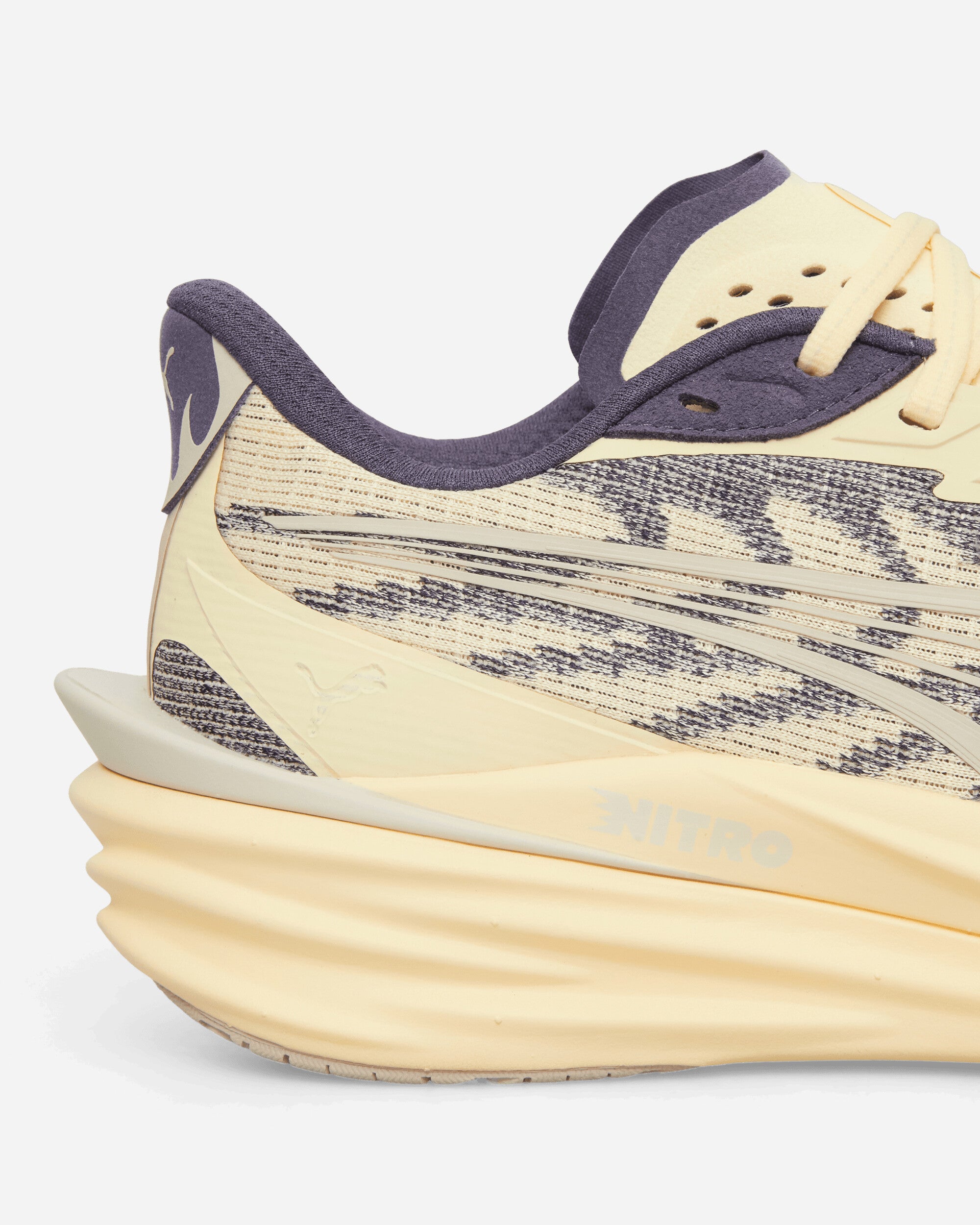 Puma Deviate Nitro 4 Buttercream/Inky Depths Sneakers Low 312123-31