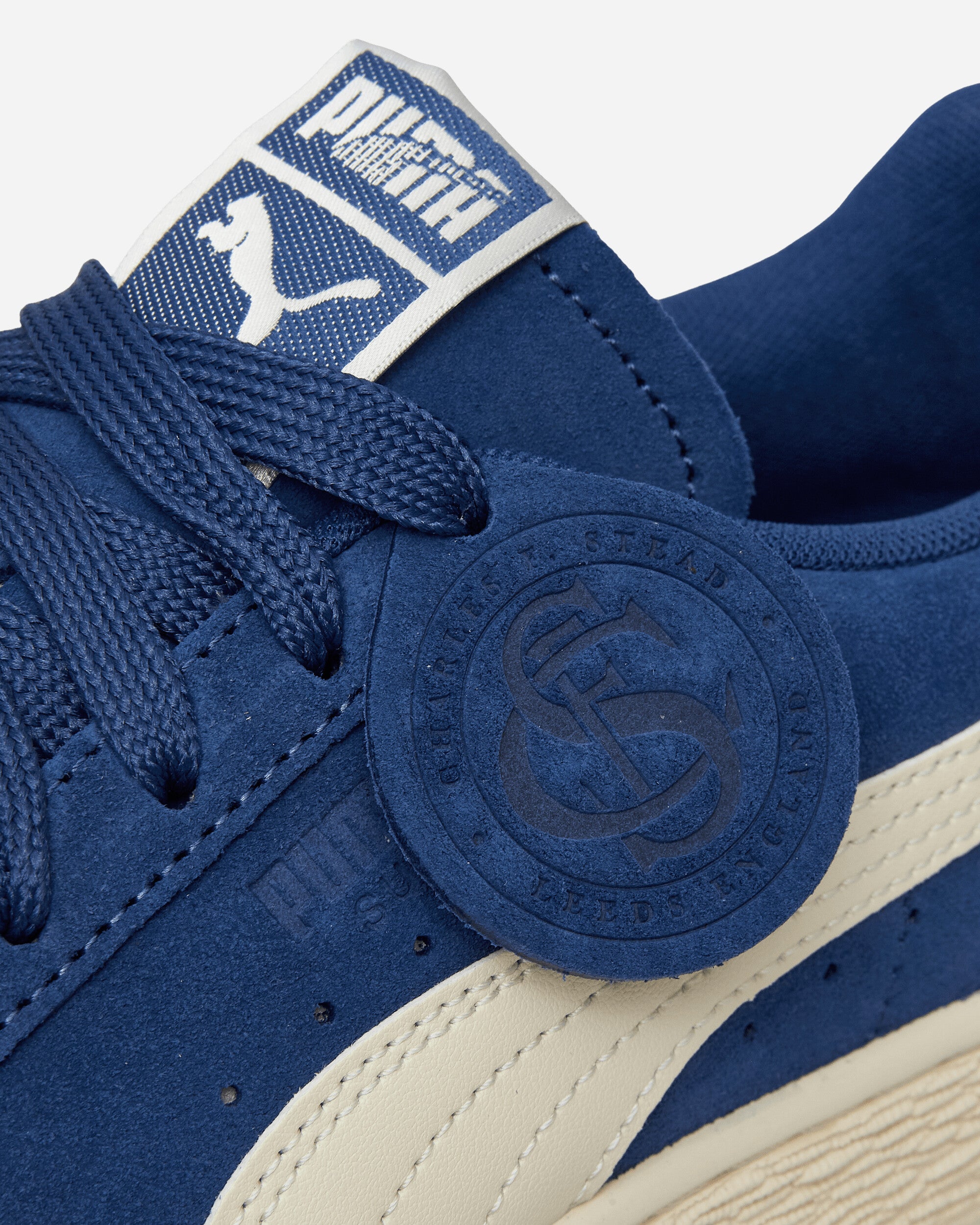 Puma Suede Charles F.Stead Vi Royal Sapphire/Alpine Snow Sneakers Low 408464-02