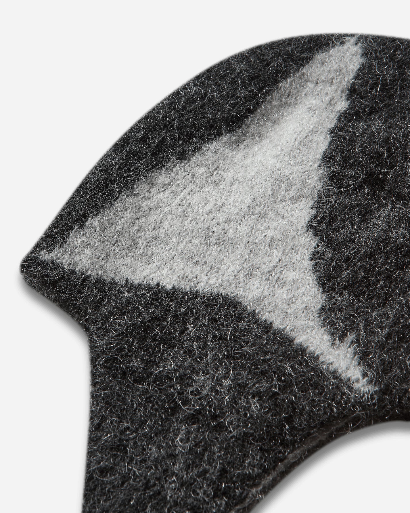ROA Logo Mohair Bonnet Beanie Black White Hats Balaclavas YBUW293YA15 BLK0012