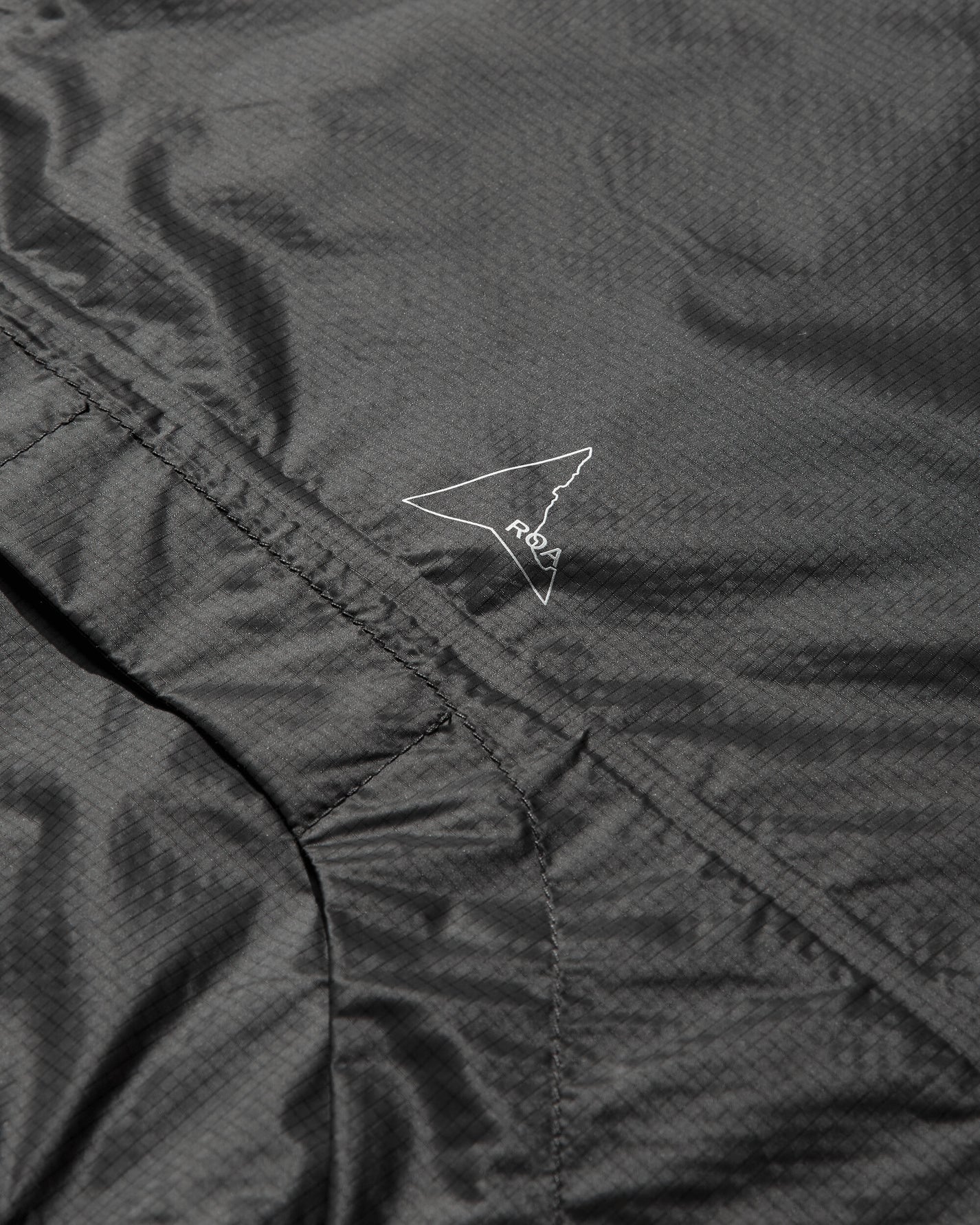 ROA Surface Packable Grid Rain Coat Dark Grey Coats and Jackets Parka Jackets RBMW0503FA337 GRY0003