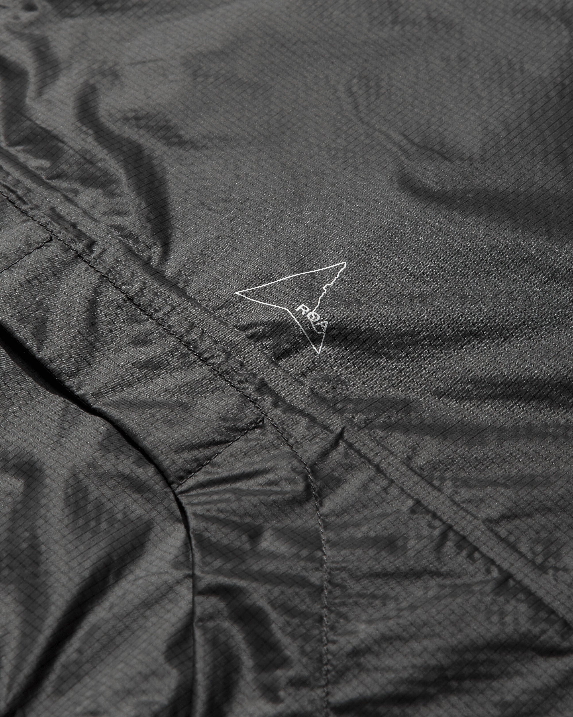 ROA Surface Packable Grid Rain Coat Dark Grey Coats and Jackets Parka Jackets RBMW0503FA337 GRY0003