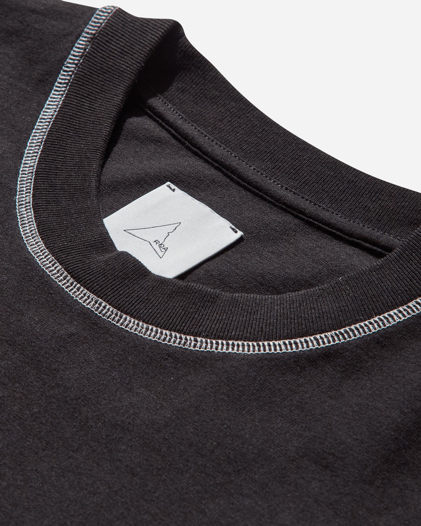 ROA Info Stitch Organic T Shirt Black T-Shirts Shortsleeve RBMW0545JY58 BLK0001