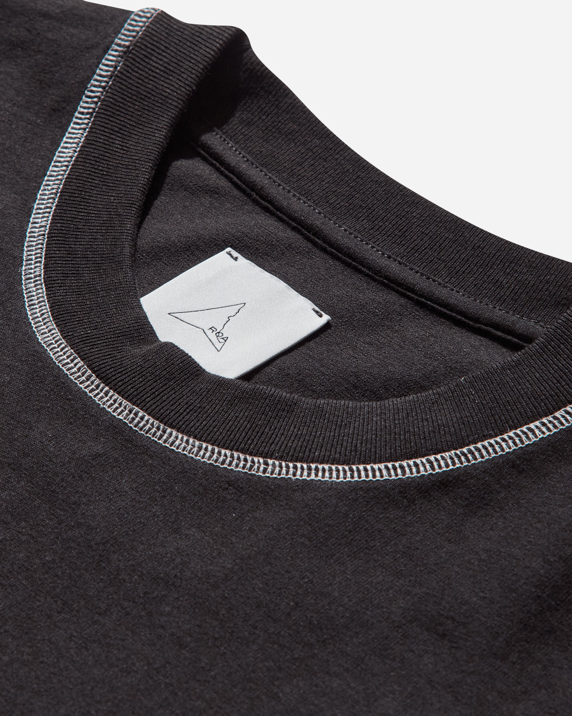 ROA Info Stitch Organic T Shirt Black T-Shirts Shortsleeve RBMW0545JY58 BLK0001