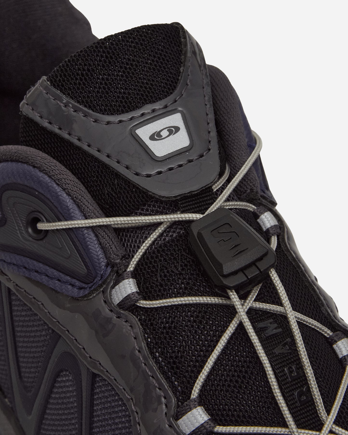 Salomon Shoes Xt Whisper Beams Astral/Iron/Lib Sneakers Low L47913900