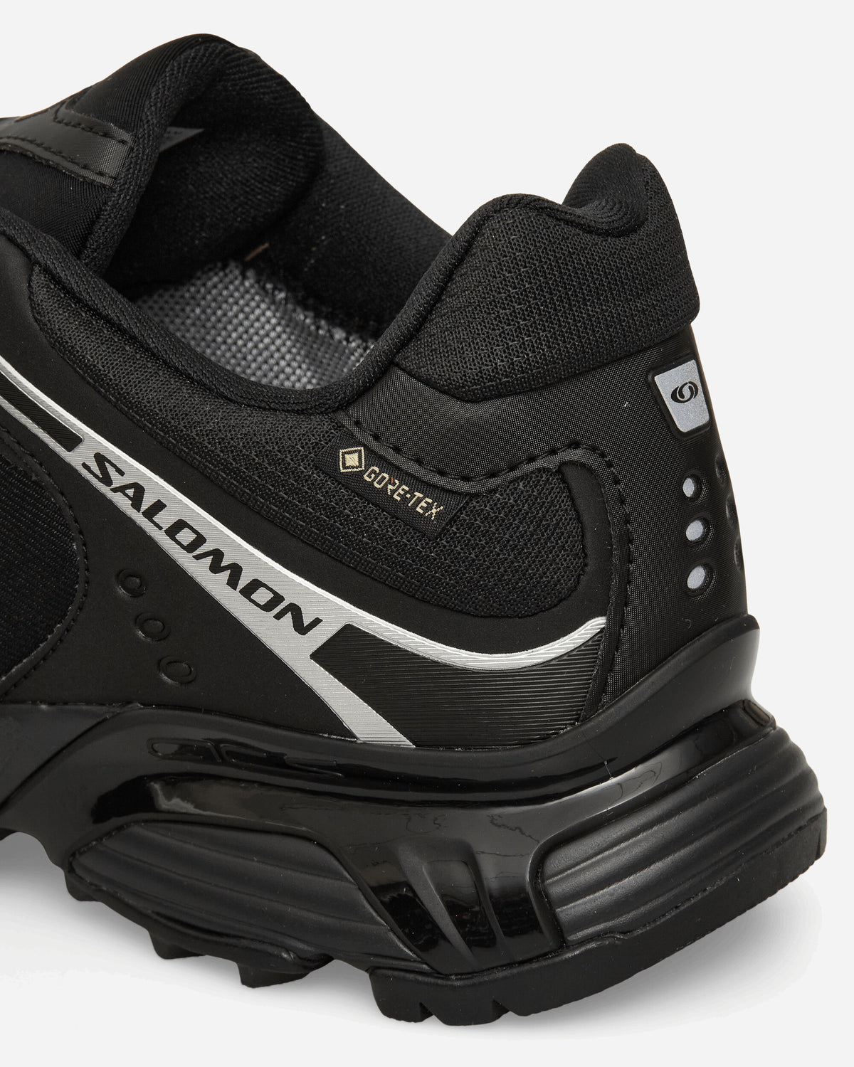 Salomon Shoes Xt Whisper Gtx Black/Black/Ftw Sil Sneakers Low L45397700