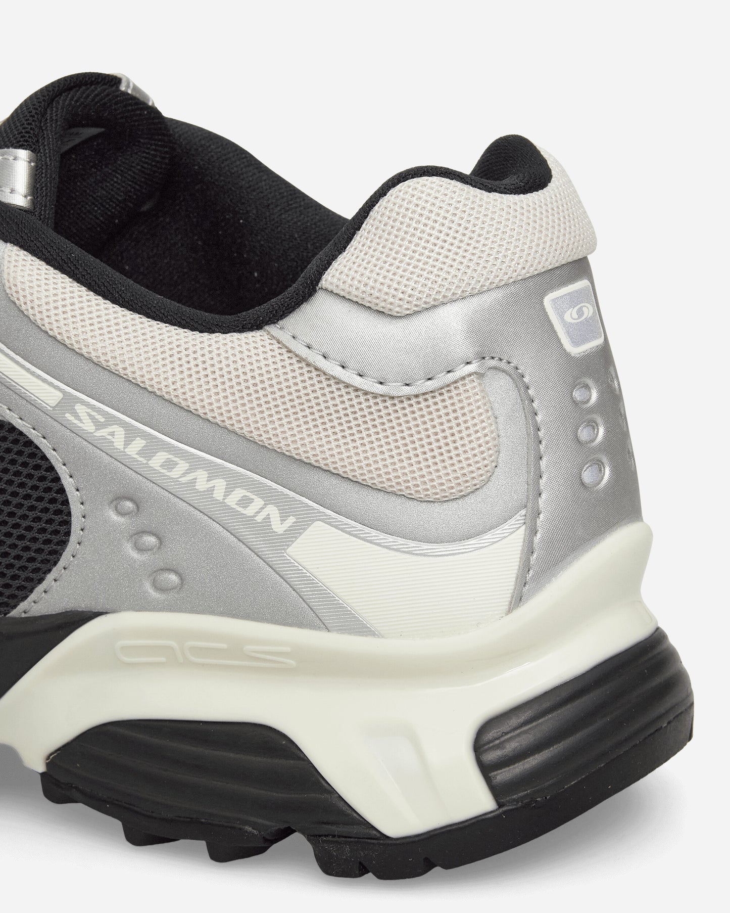 Salomon Xt Whisper Black/Ftw Silver/Vanila Sneakers Low L49226100