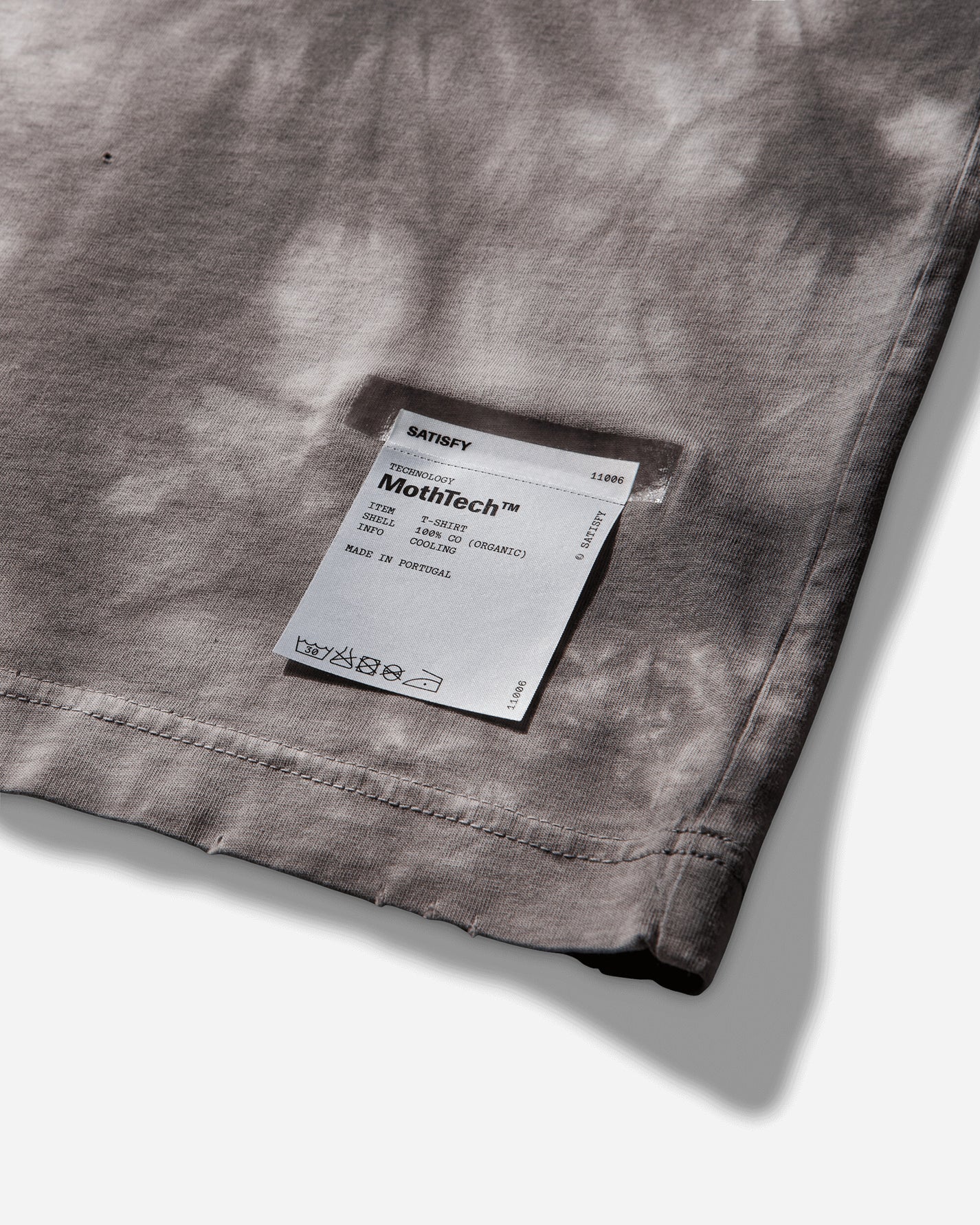 Satisfy Mothtech T-Shirt Sun Bleached Shark T-Shirts Shortsleeve 11006 72E02