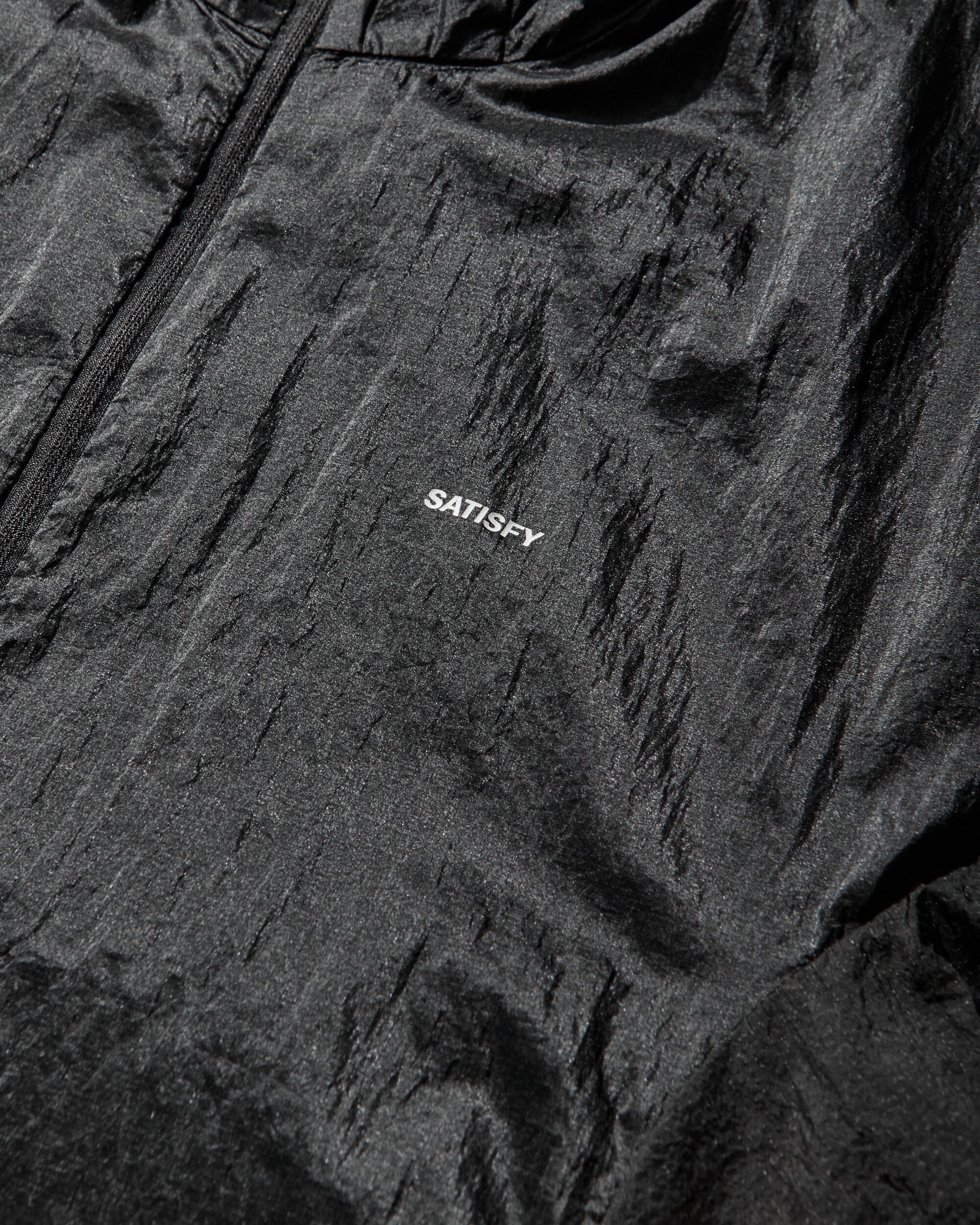 Satisfy Wmns Pertex Diamond Fuse Windbreaker Black SA Coats and Jackets Windbreakers 21023 00001