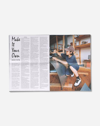 Sneeze Magazine Sneeze Magazine N67 Multicolor Books and Magazines Magazines SN67 MULTI