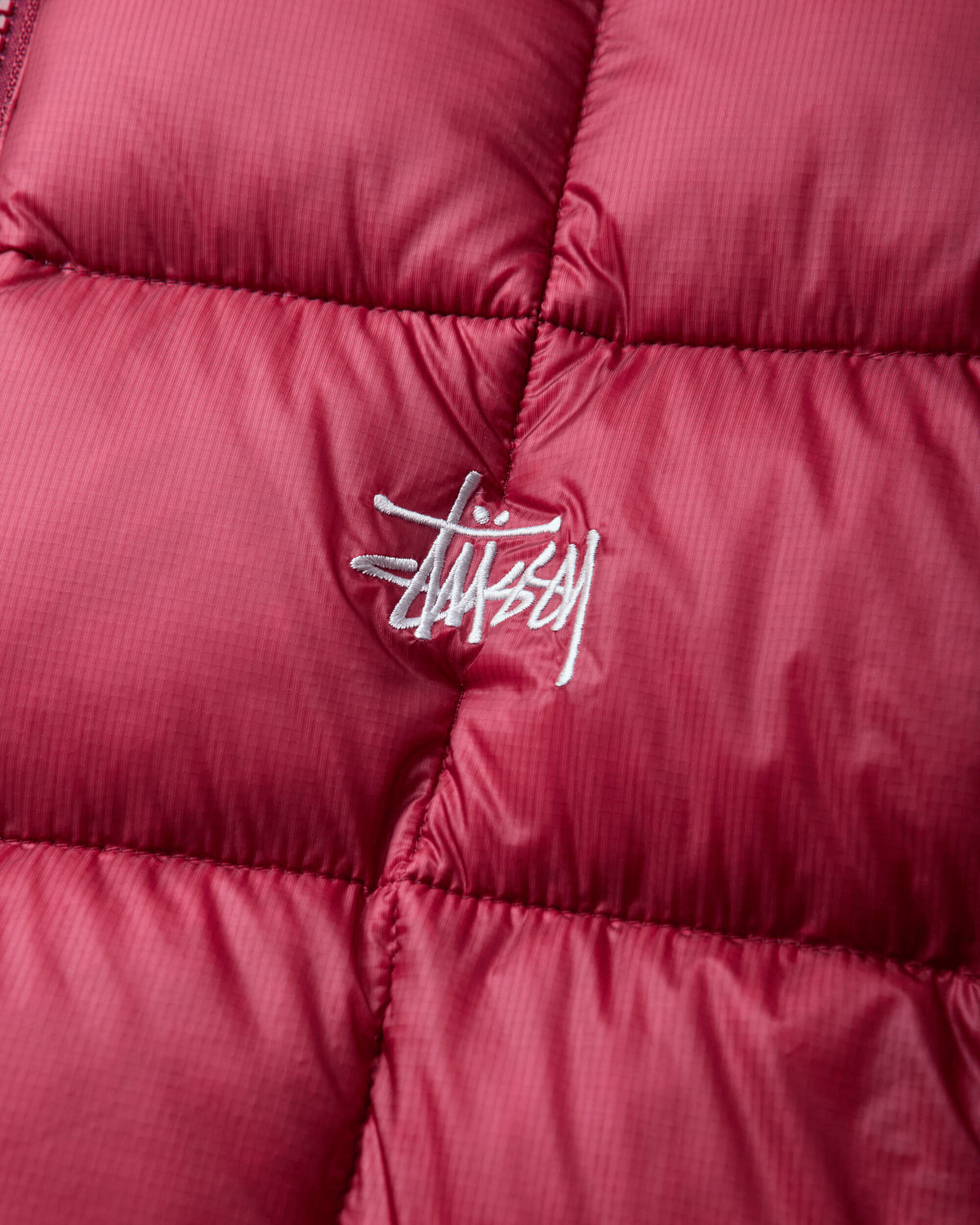 Stüssy Midweight Hooded Puffer Fuchsia Coats and Jackets Jackets 115856SJ 0678