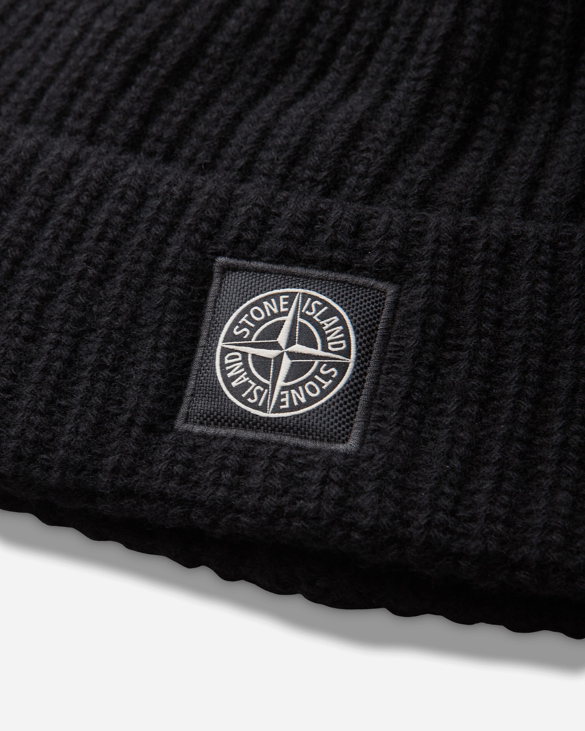 Stone Island Beanie Black Hats Beanies L2S15N100012S00B4 V0029