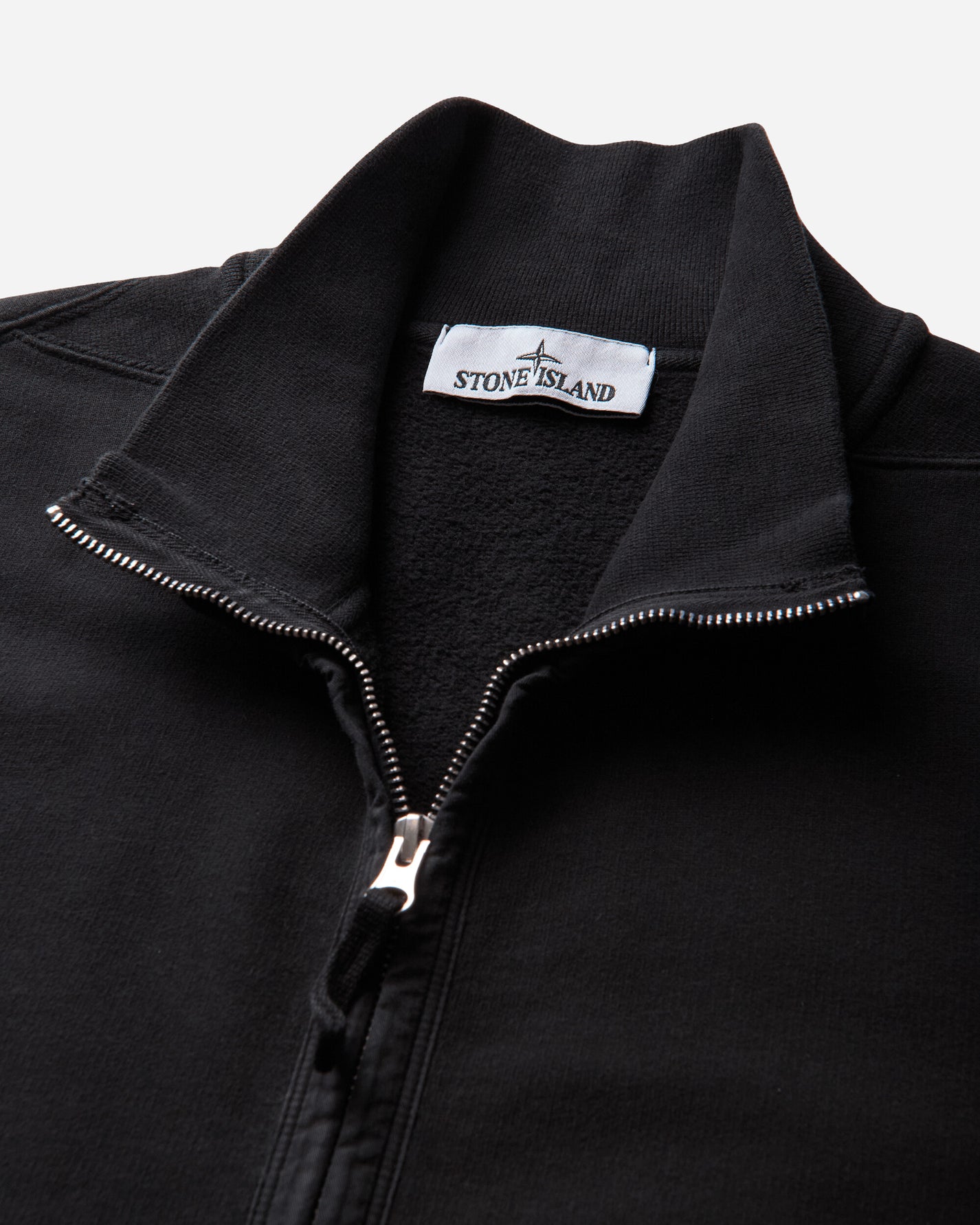 Stone Island Zip Up Cardigan Black Knitwears Cardigans L2S156100066S0A20 V0029