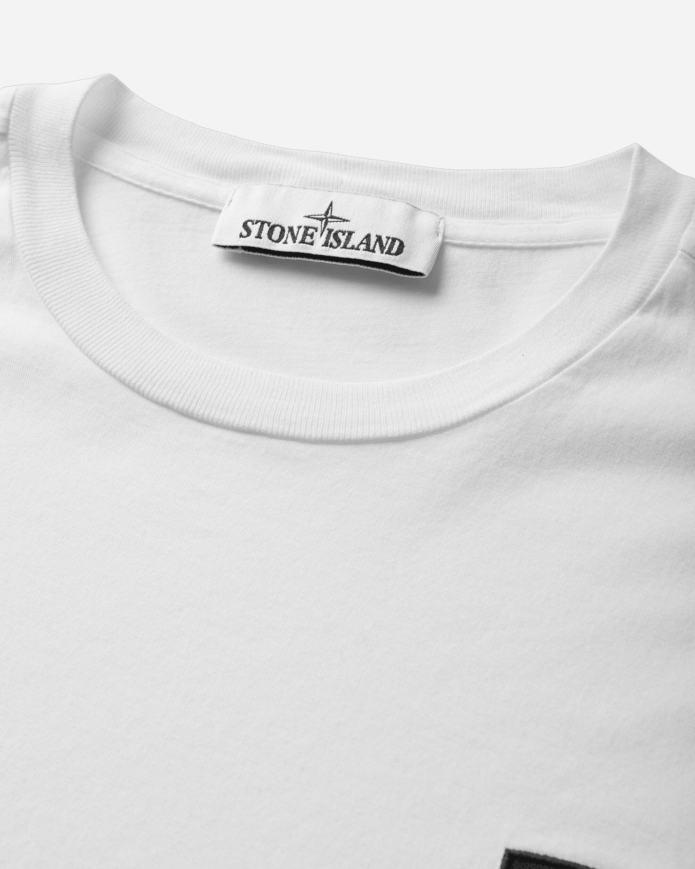 Stone Island Ls T-Shirt White T-Shirts Longsleeve L2S152100031S0013 V0001