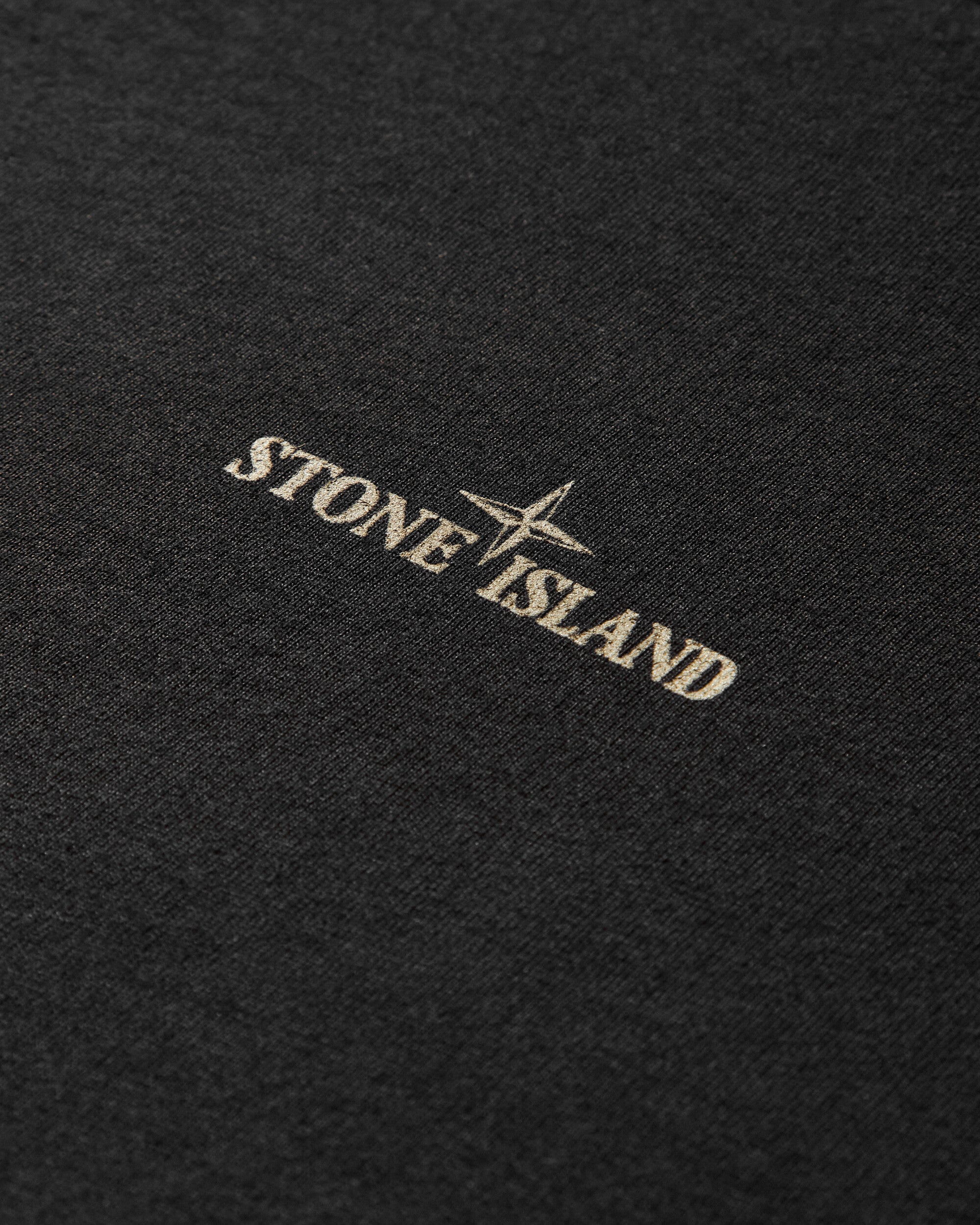 Stone Island Bleeding Numbers Compass T Shirt Black T-Shirts Shortsleeve K2S15-2100037-S0197 V0029