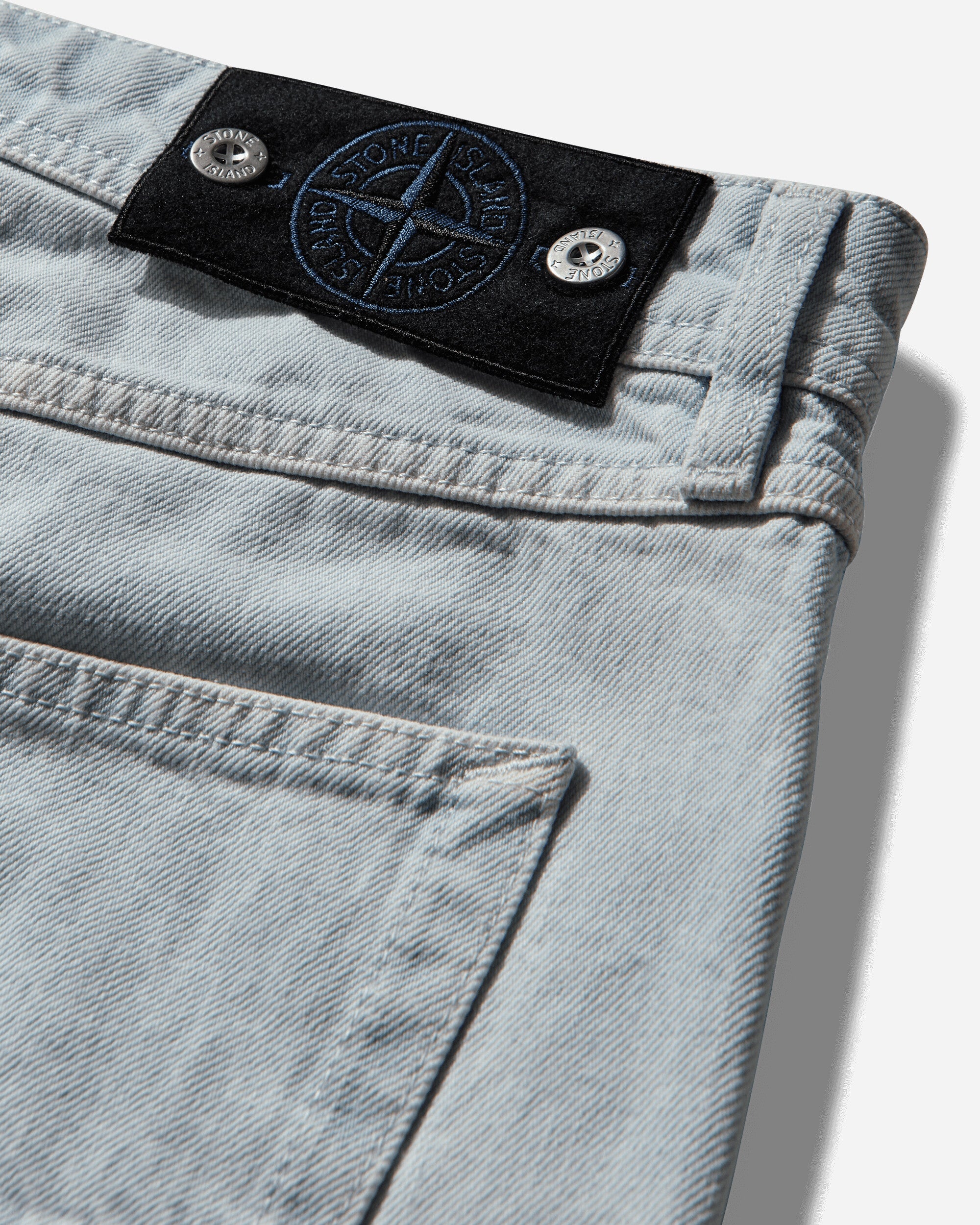 Stone Island Nylon Metal Contrast Swimshorts Blue Extra Bleach Pants Track Pants L1S14J100005S00J9 VJ203