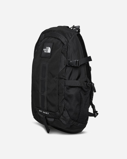 The North Face Hot Shot Sling Tnf Black Bags and Backpacks Backpacks NF0A8JCEJK31 NFJK3