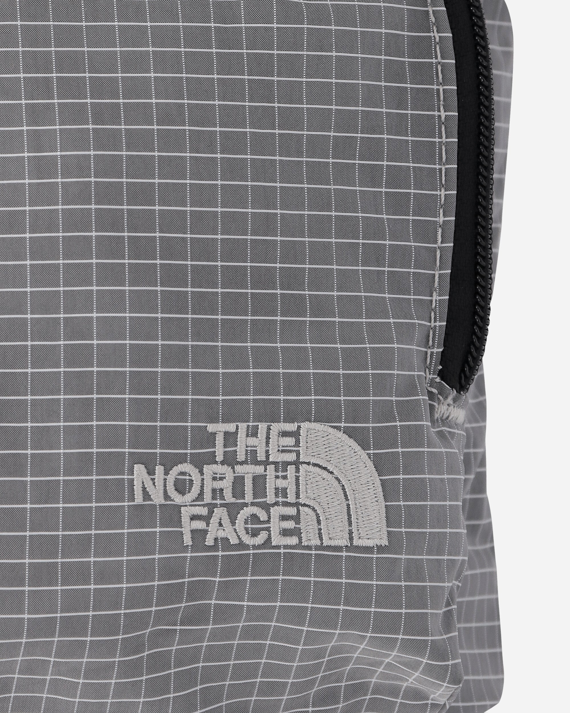The North Face Never Stop Bucket Bag Cumulus Cloud Bags and Backpacks Shoulder Bags NF0A8JCDMYB1 NFMYB