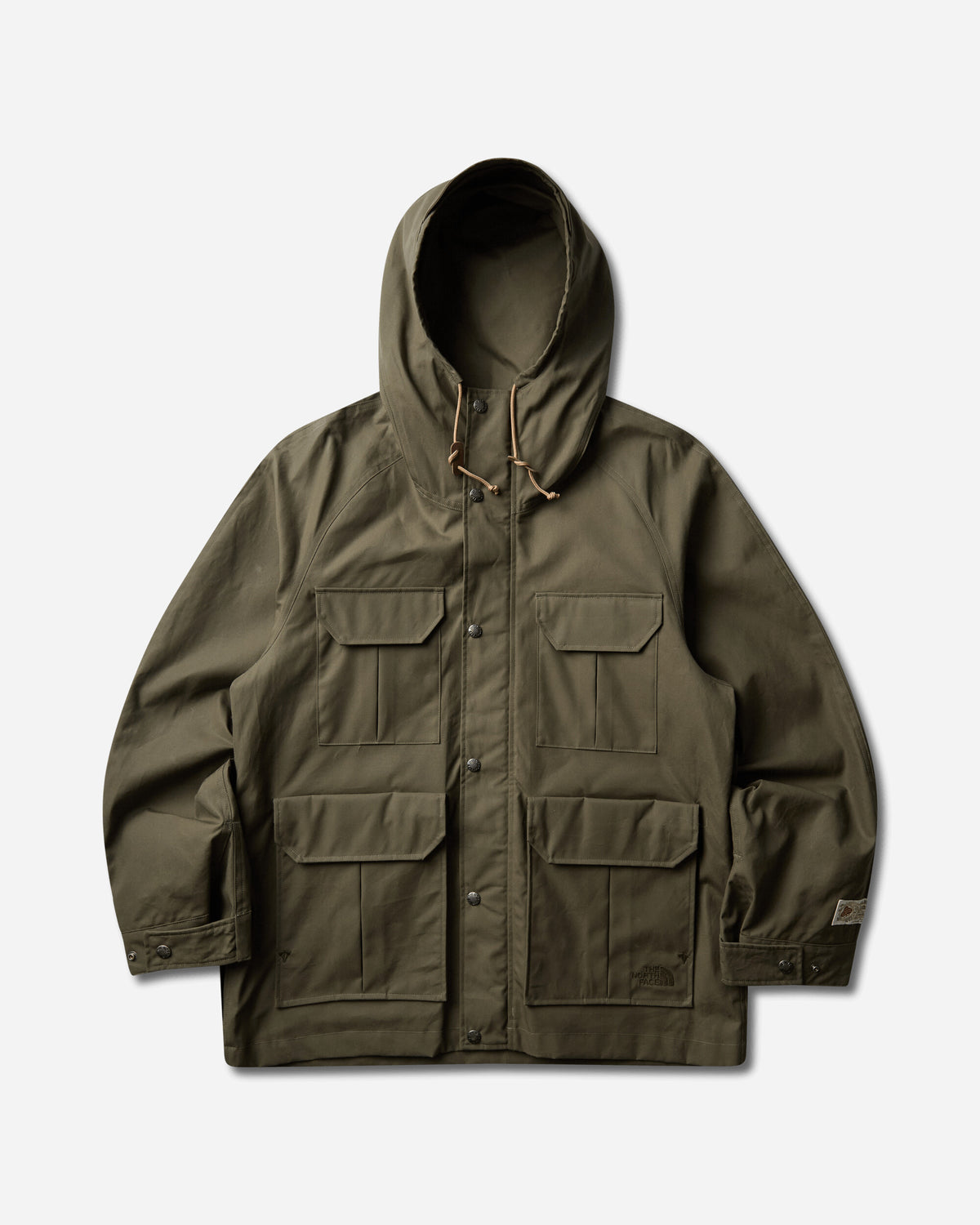 The North Face Tnf Red Box Bm 76 Mountain Parka Bm Olive Coats and Jackets Parka Jackets NF0A8NUVJ4M1 NFJ4M