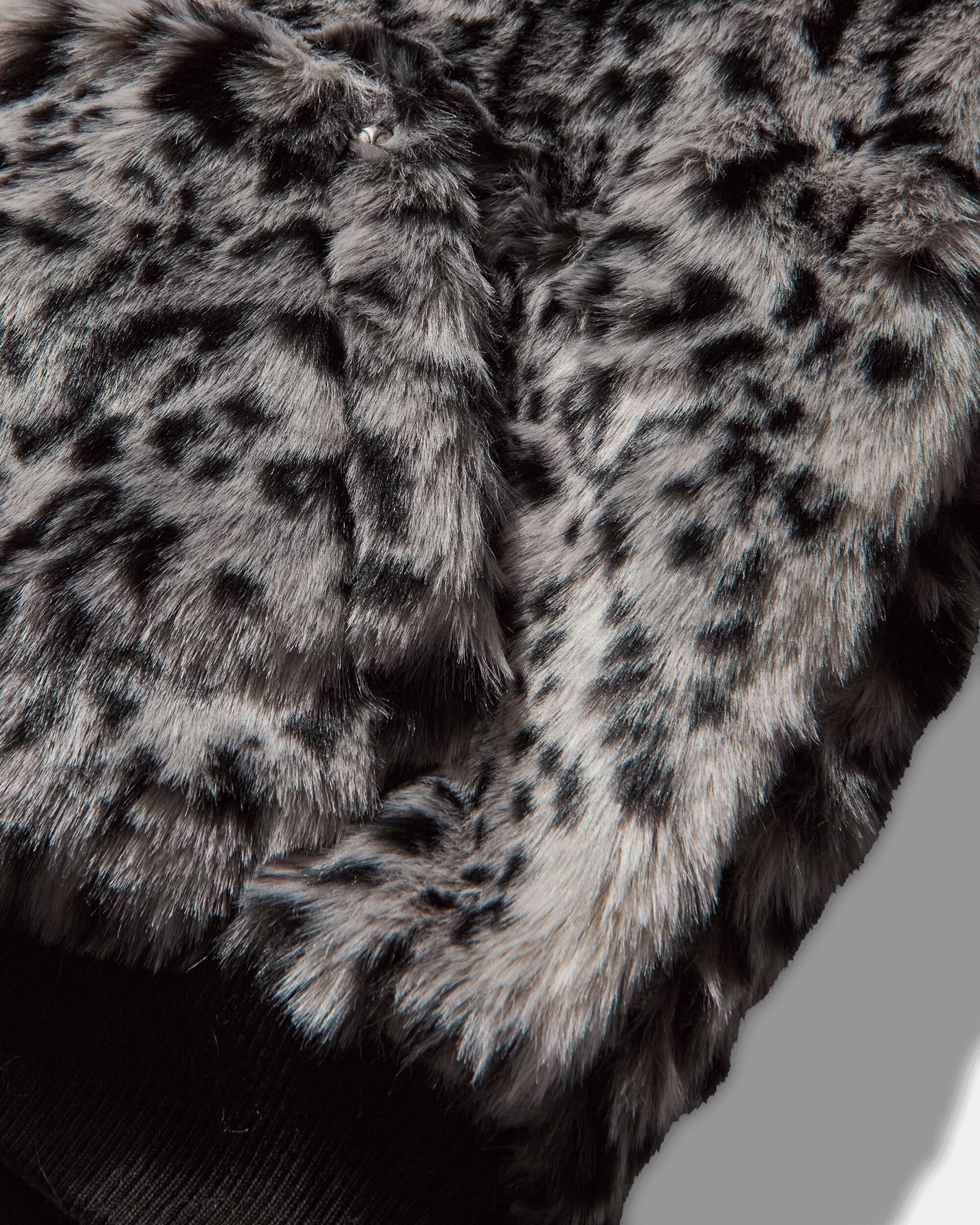 Thug Club Leopard Fur Jacket White/Black Coats and Jackets Jackets TC25JK3102 WHITEBLACK
