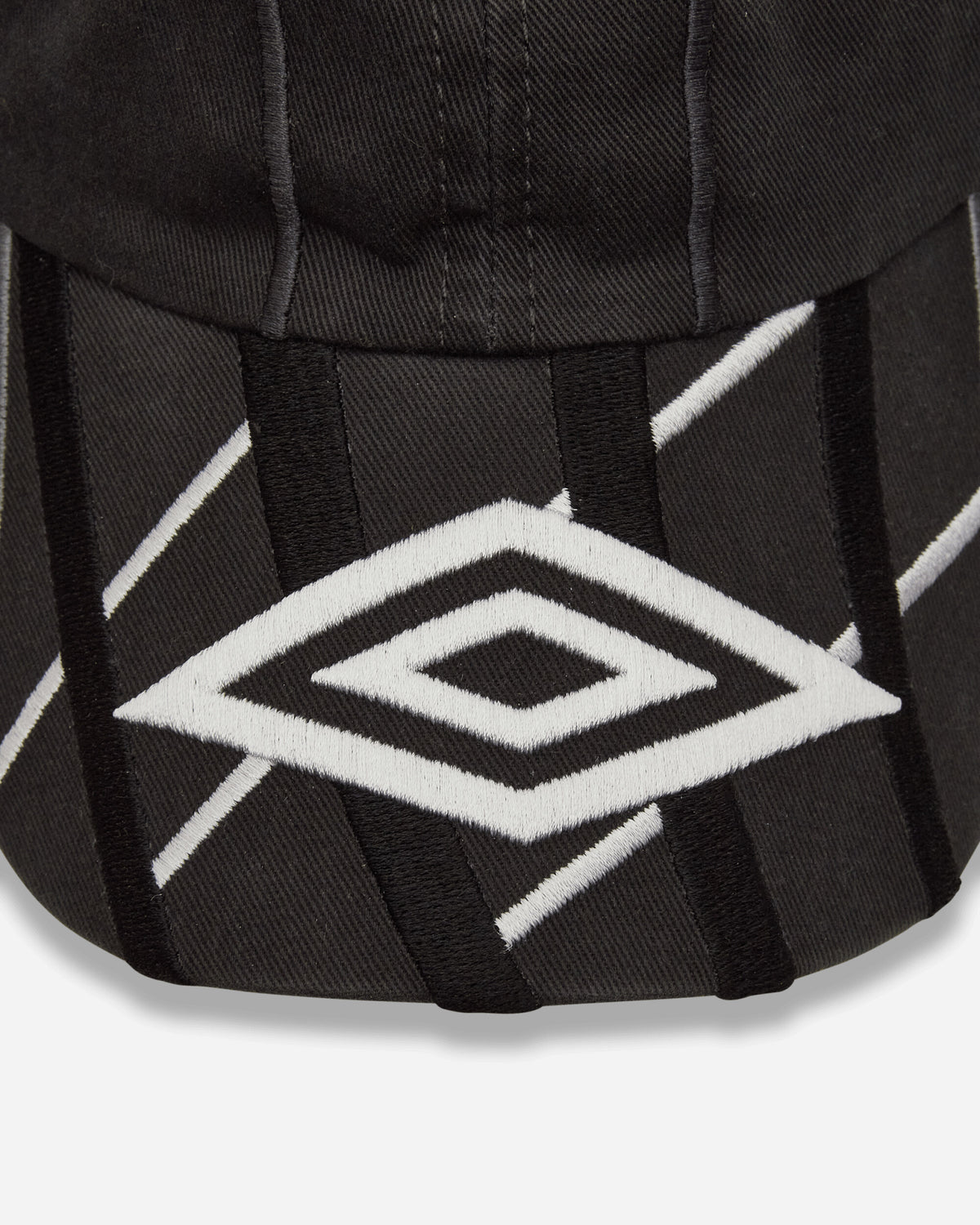 Umbro Goalkeeper Cap Dark Grey Hats Caps UBMW2129FA80 GRY0003