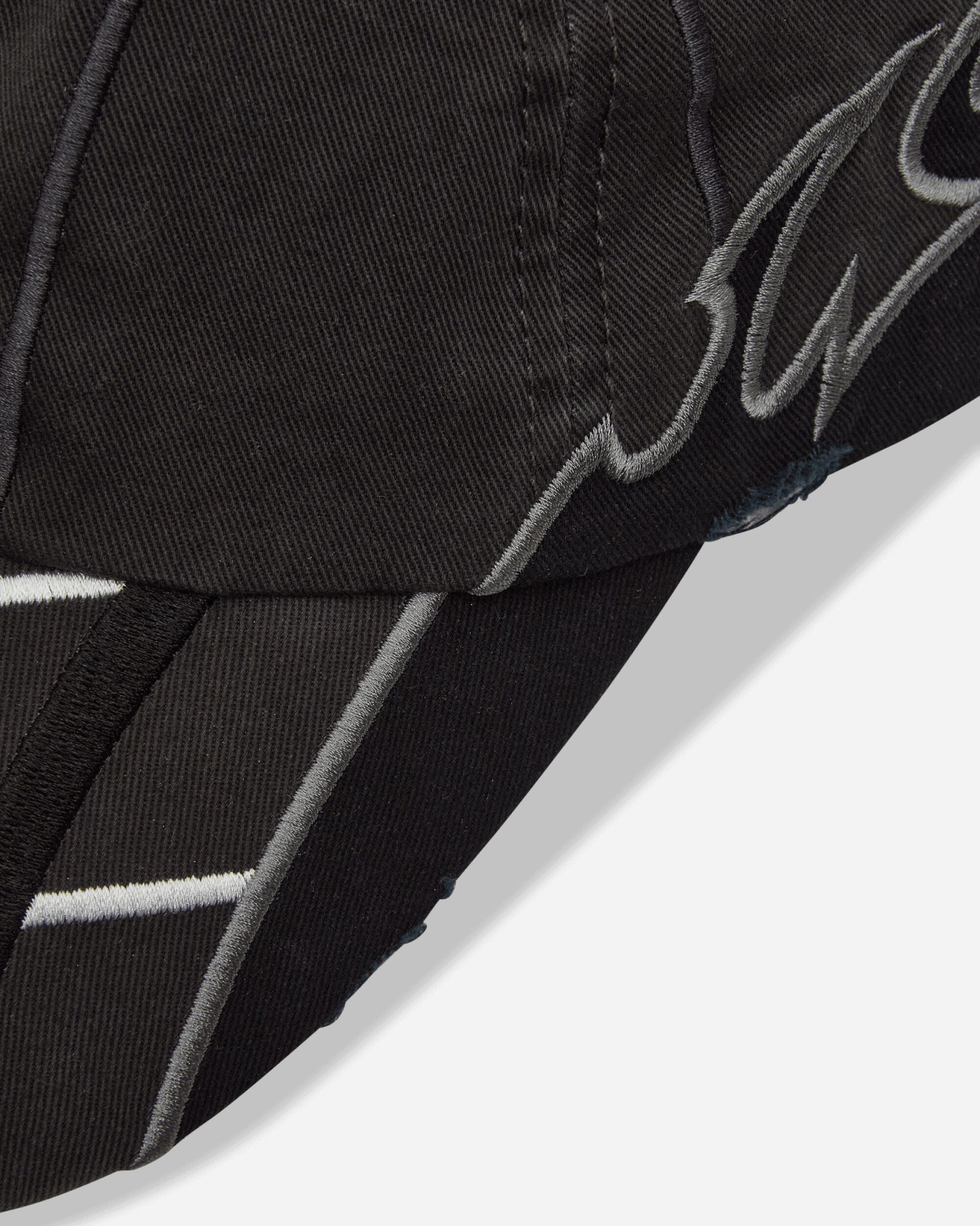 Umbro Goalkeeper Cap Dark Grey Hats Caps UBMW234FA19 GRY0003