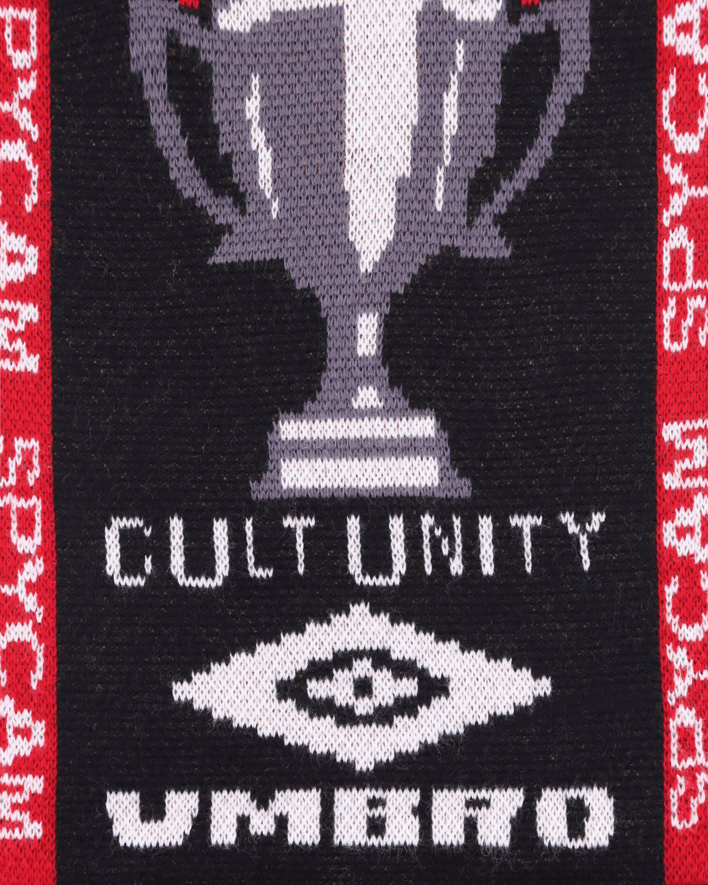 Umbro Cult Unity Scarf Black Red Gloves and Scarves Scarves and Warmneck UBMW232YA11 BLK0042